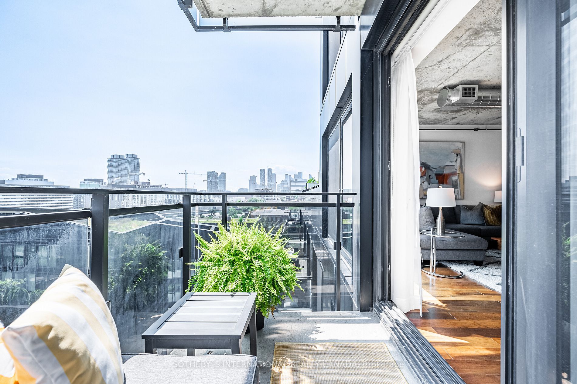 51 Trolley Cres, #909