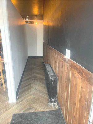 850 Sheppard Ave W