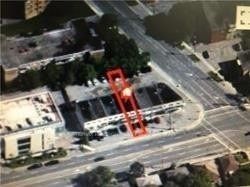 850 Sheppard Ave W