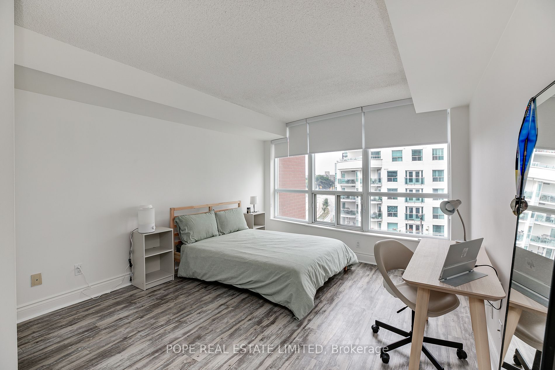 550 Queens Quay W, #505