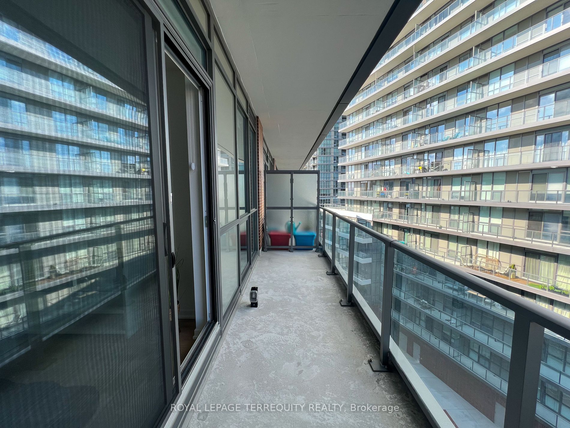 36 Forest Manor Rd, #722