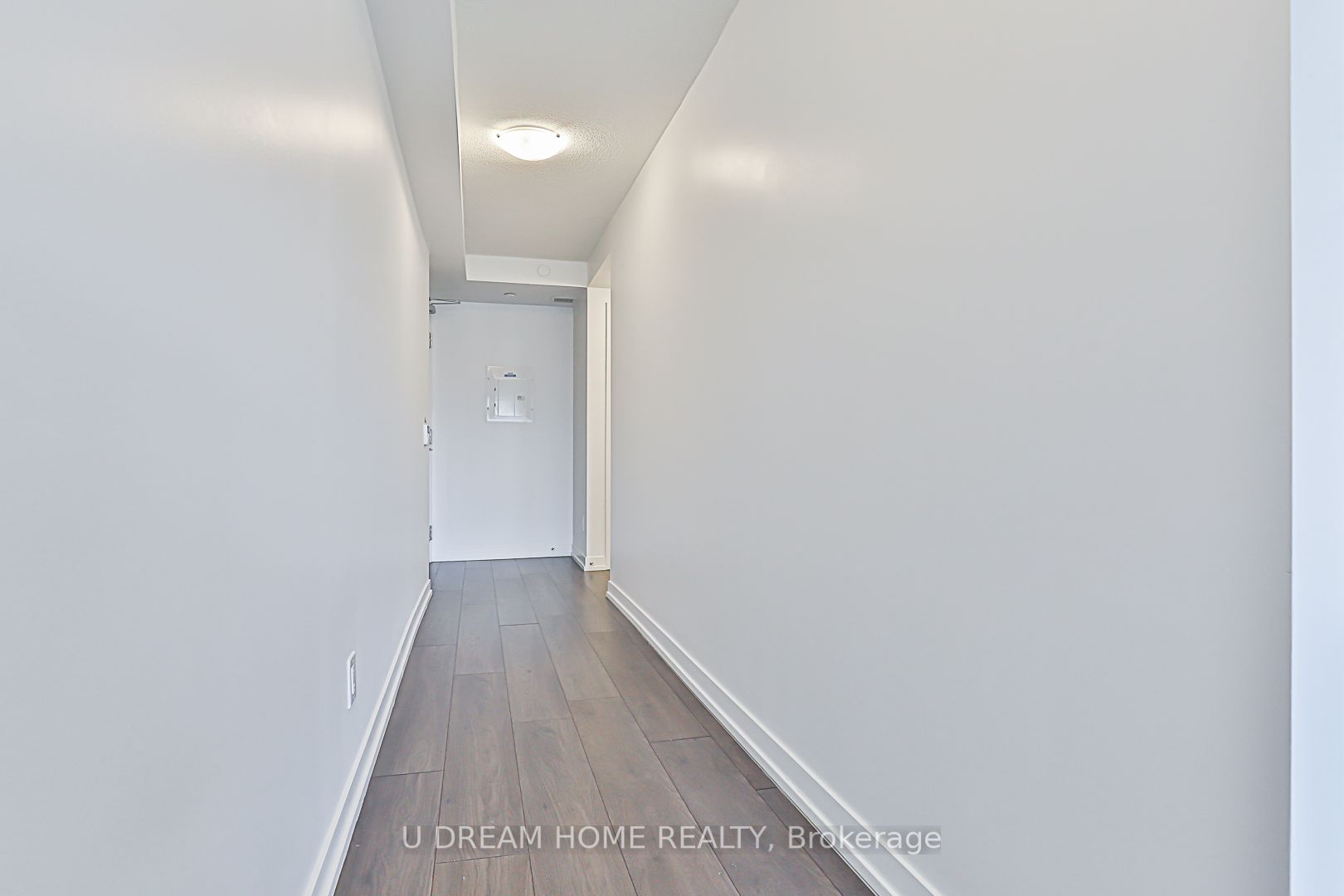 219 Dundas St E, #1201