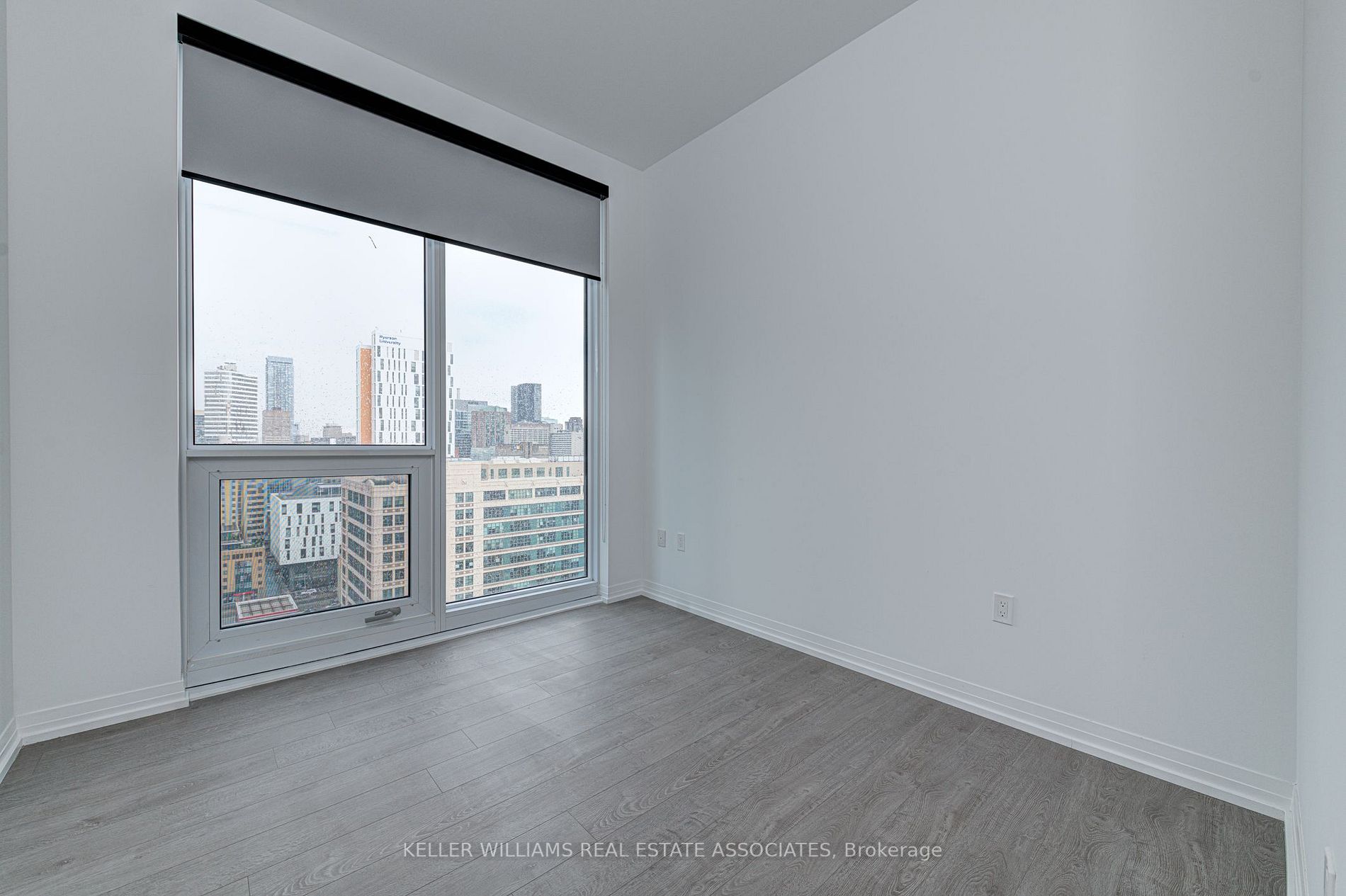 251 Jarvis St, #2001