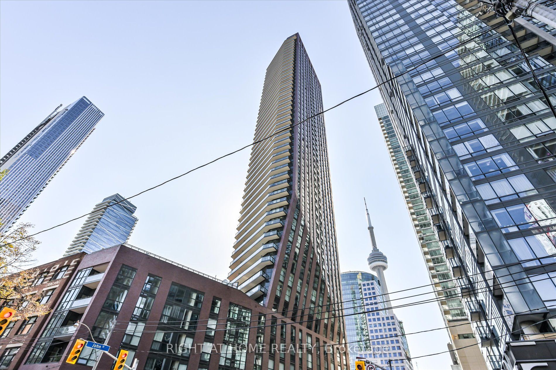 99 John St, #1202