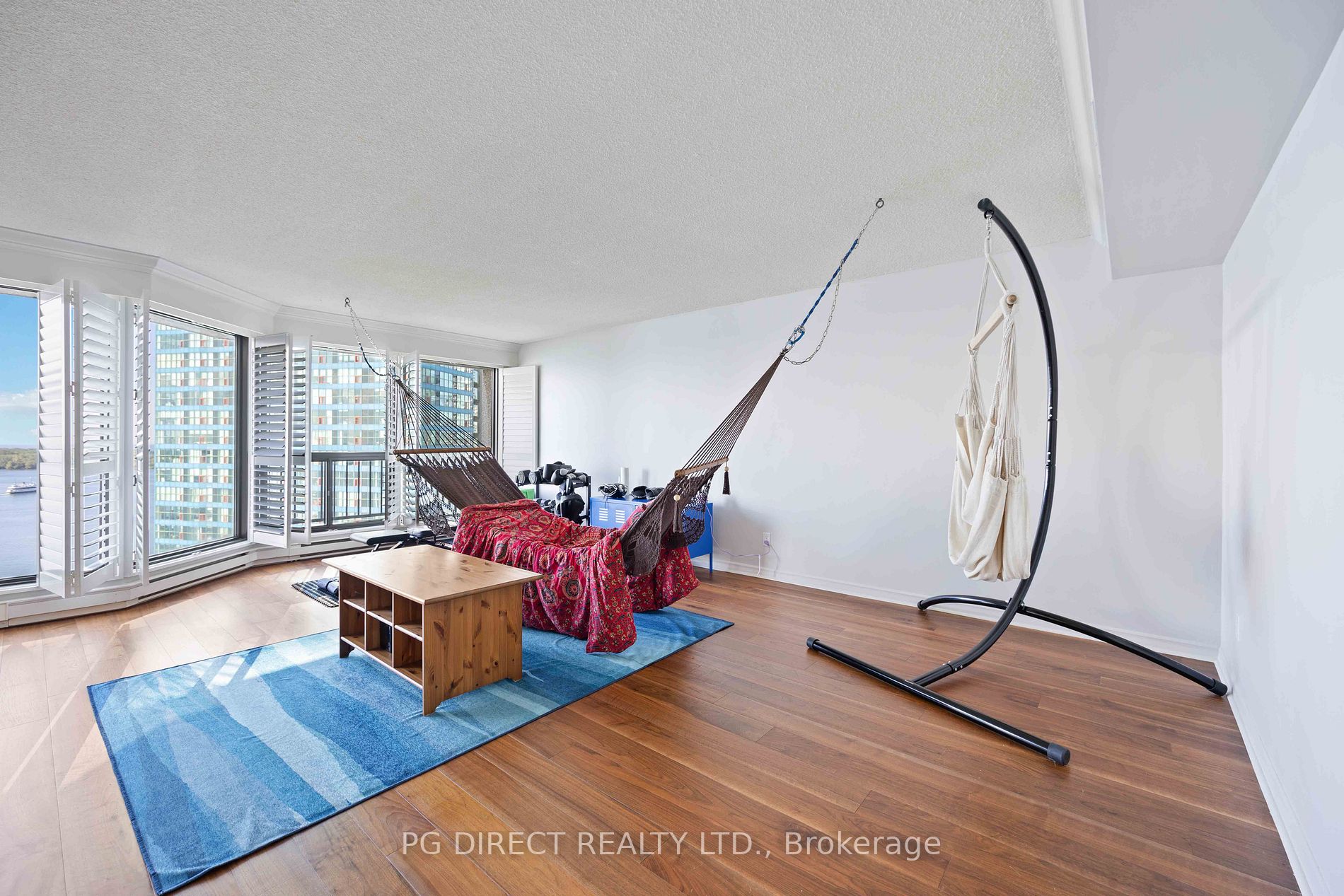 55 Harbour Sq, #1911