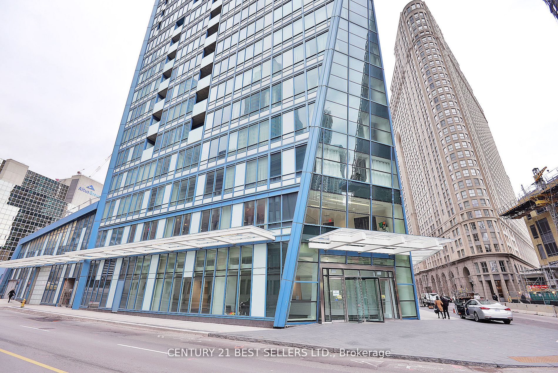 8 The Esplanade St, #506