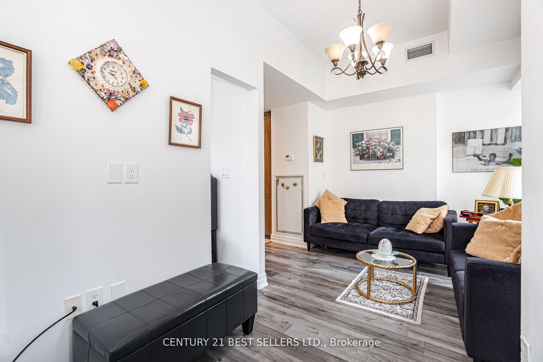 8 The Esplanade St, #506