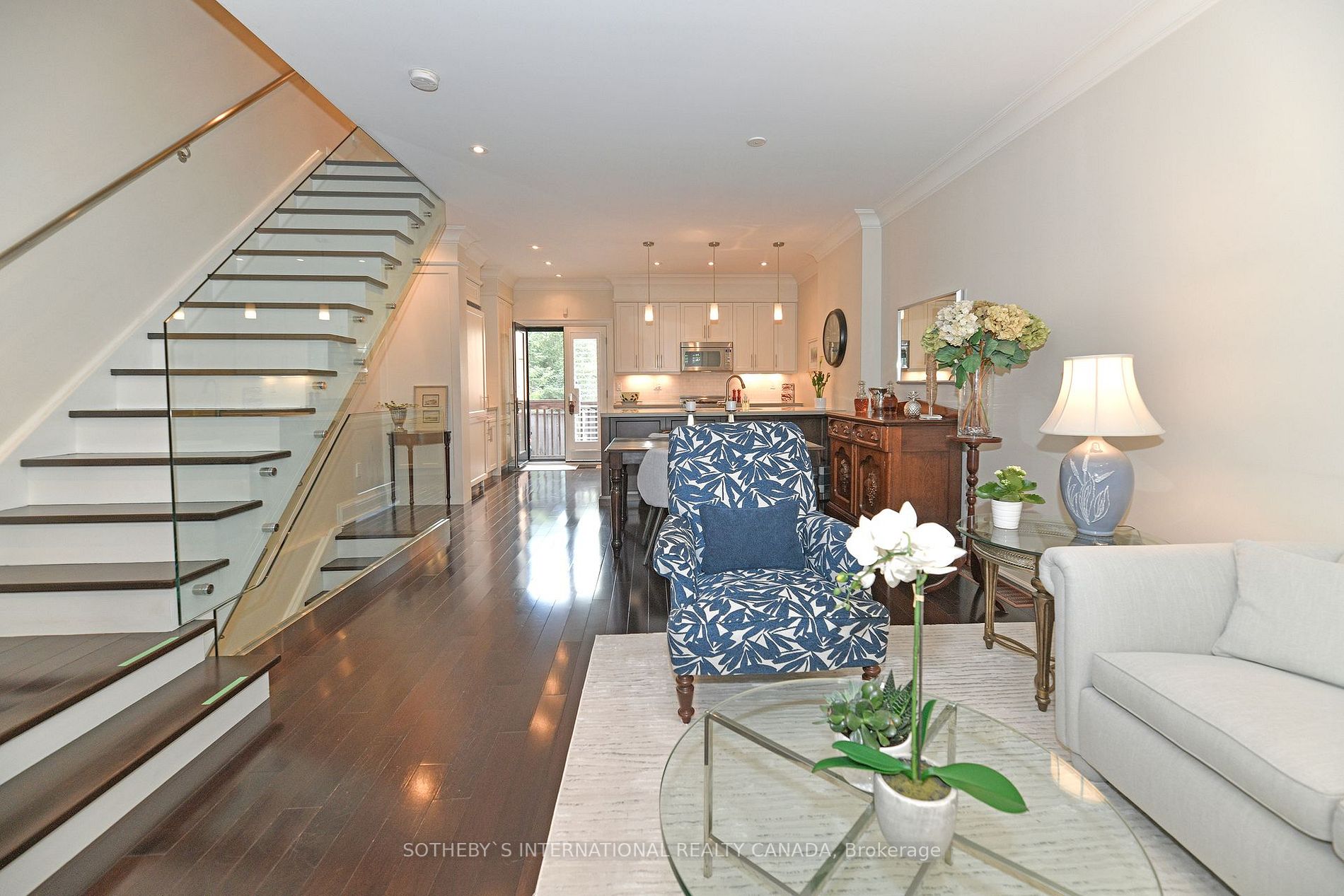 260 Redpath Avenue