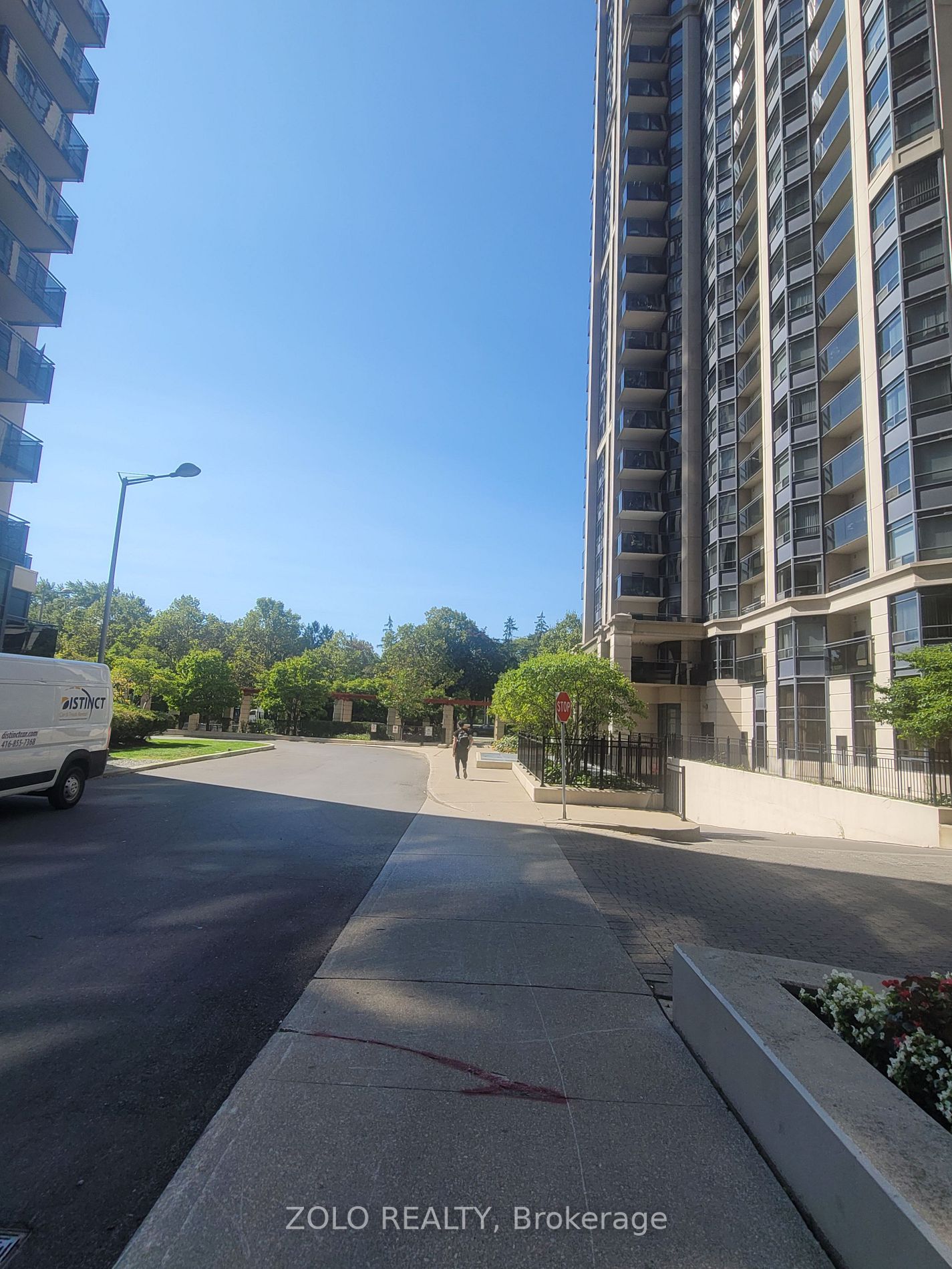 153 Beecroft Rd, #610