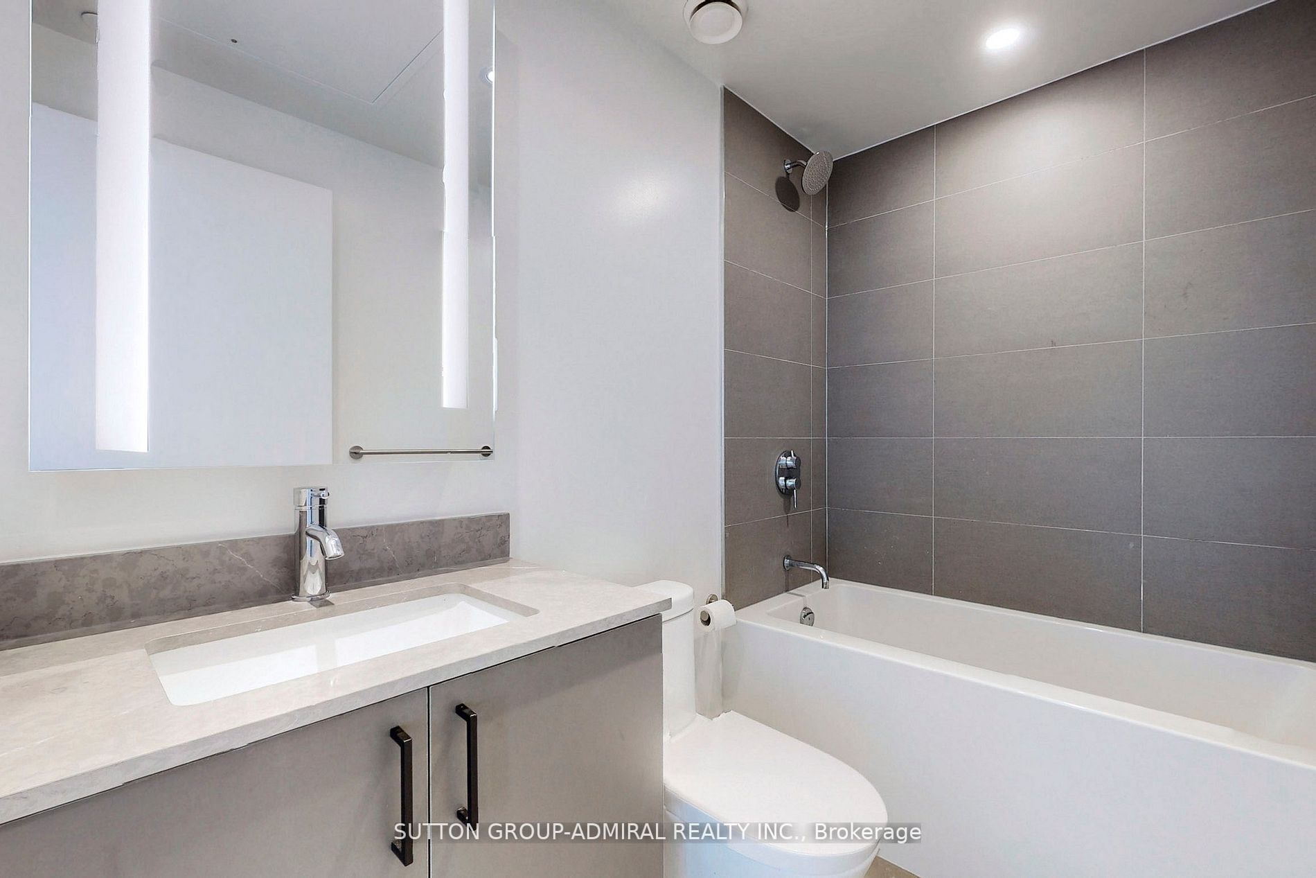 135 East Liberty St, #1510