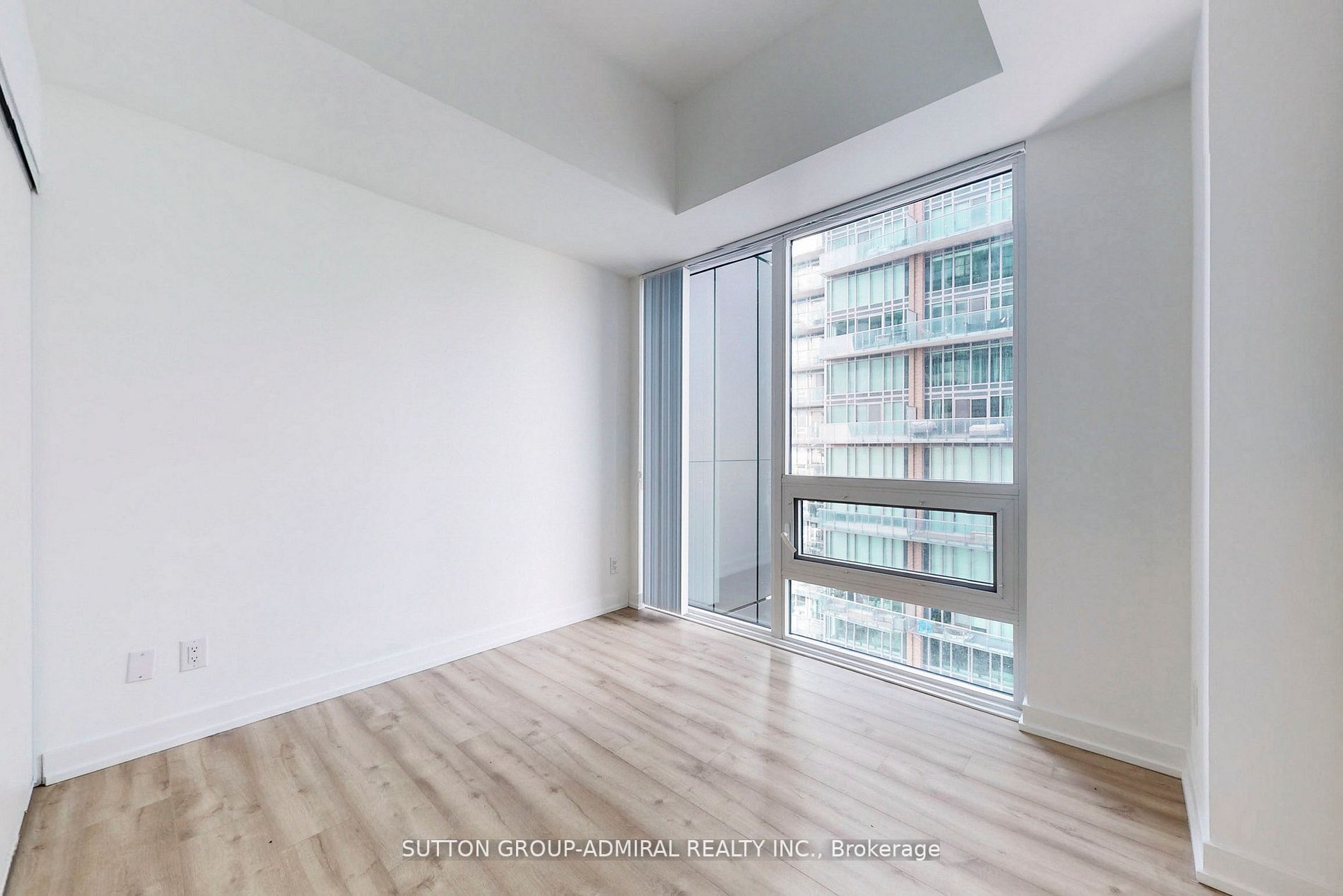 135 East Liberty St, #1510