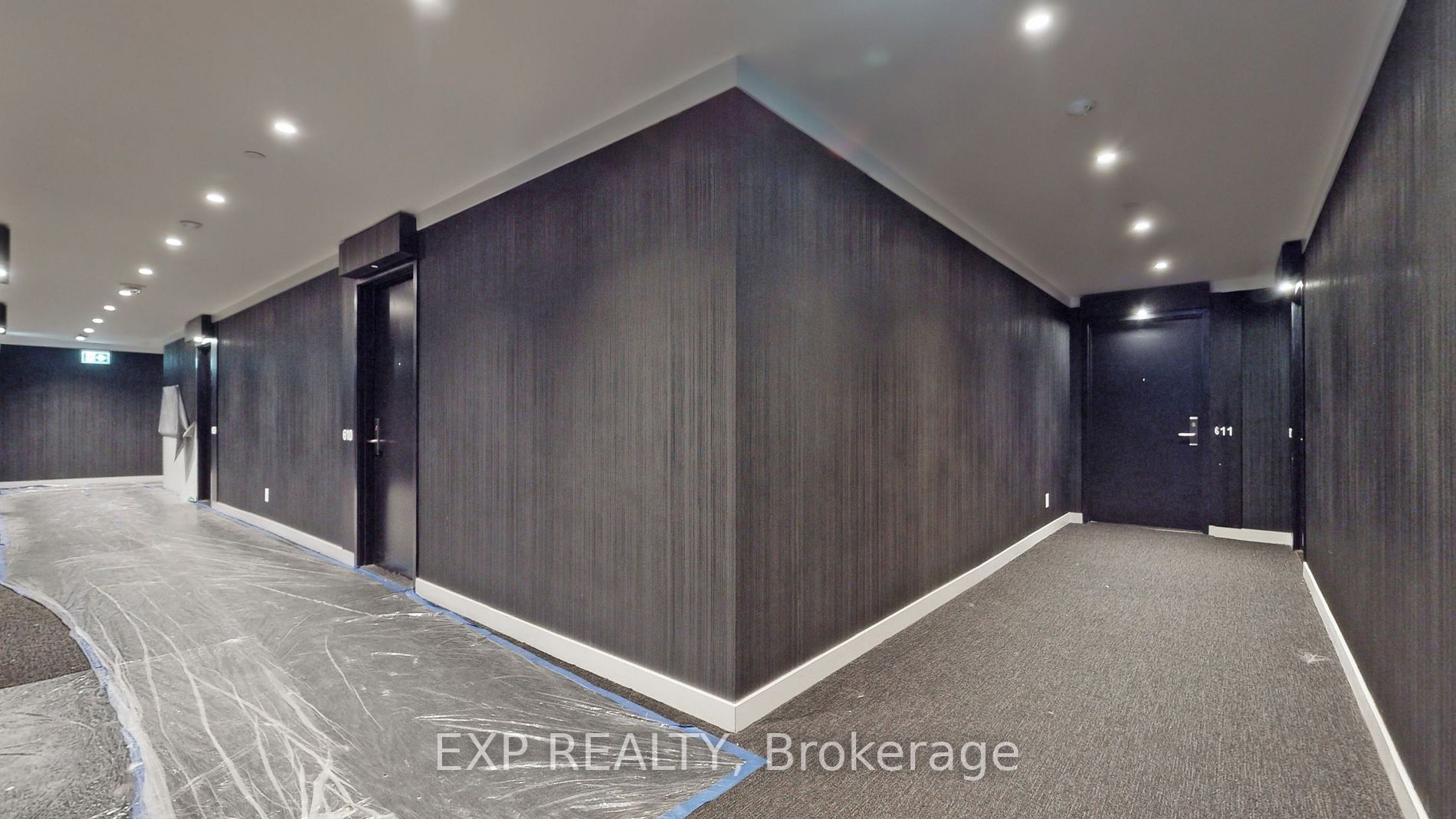 20 Edward St, #611
