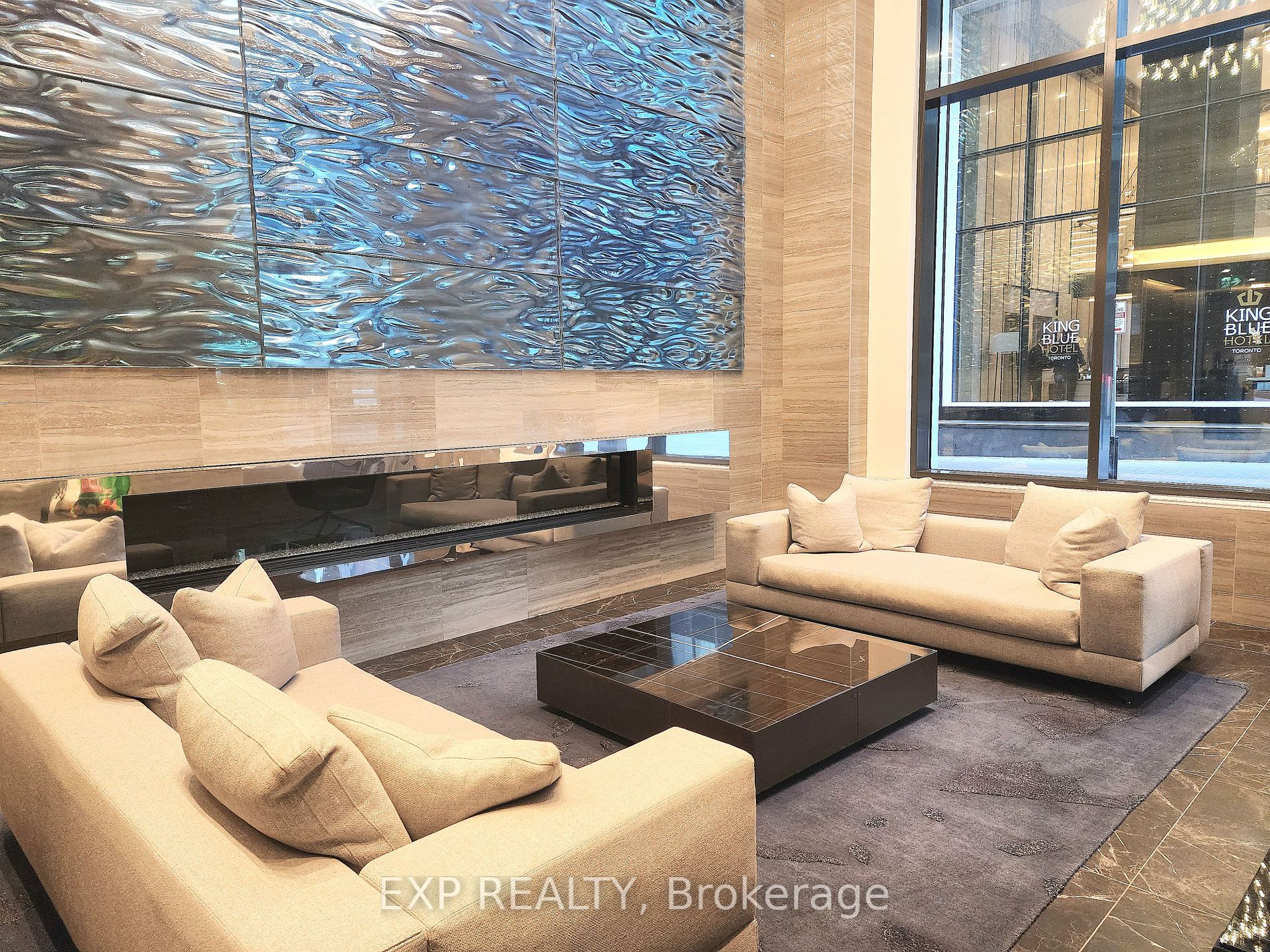 115 Blue Jays Way, #4110