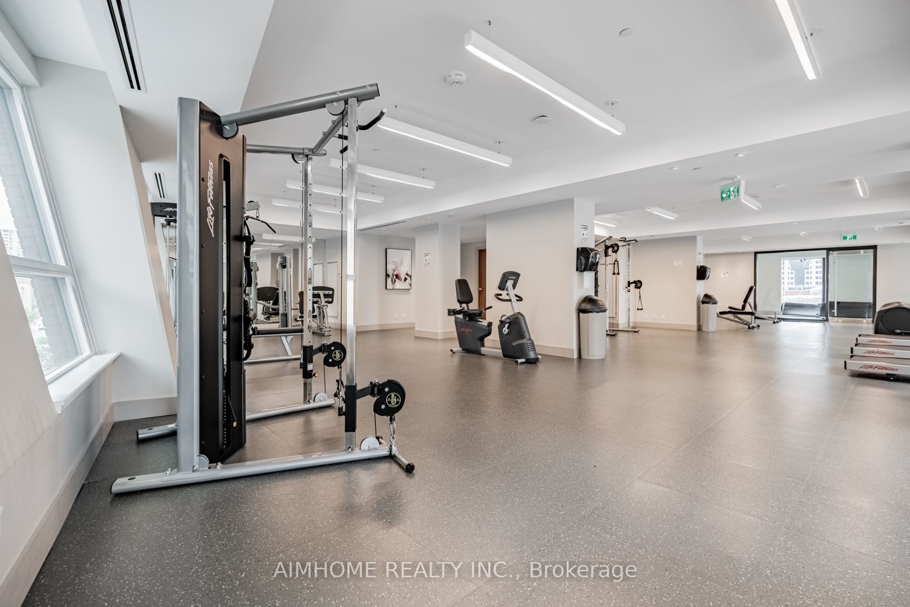 99 John St, #2809