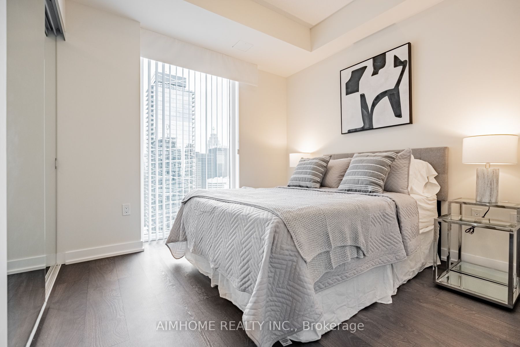 99 John St, #2809