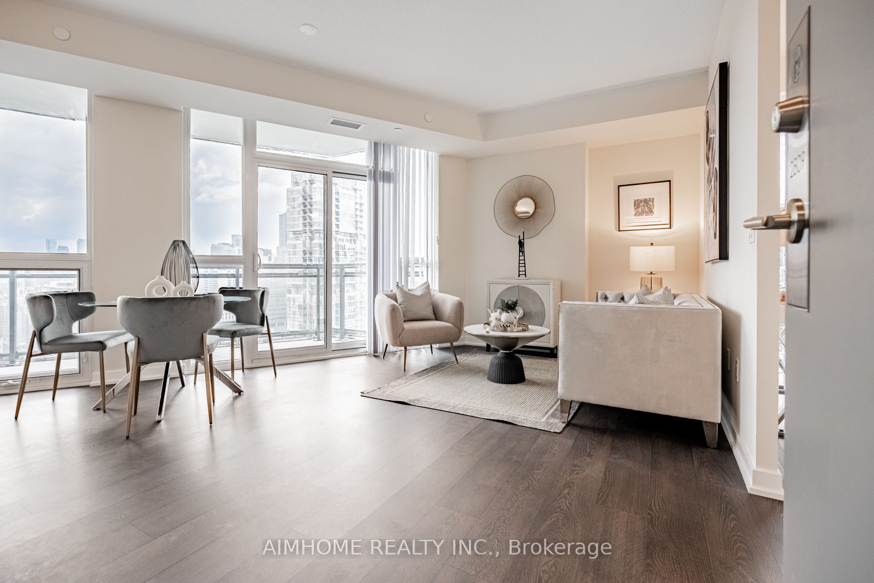 99 John St, #2809