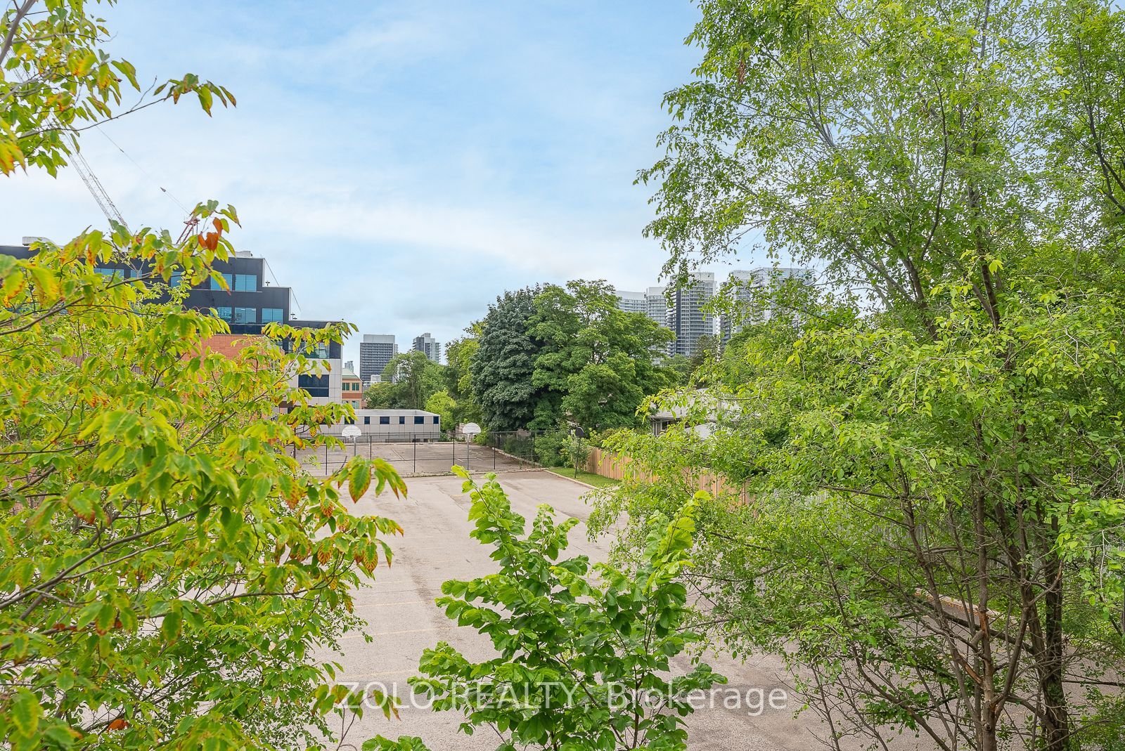 9 Greenbriar Rd, #210
