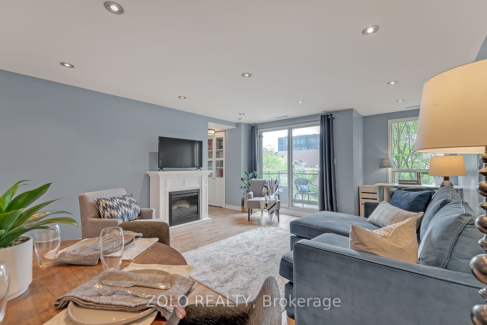 9 Greenbriar Rd, #210