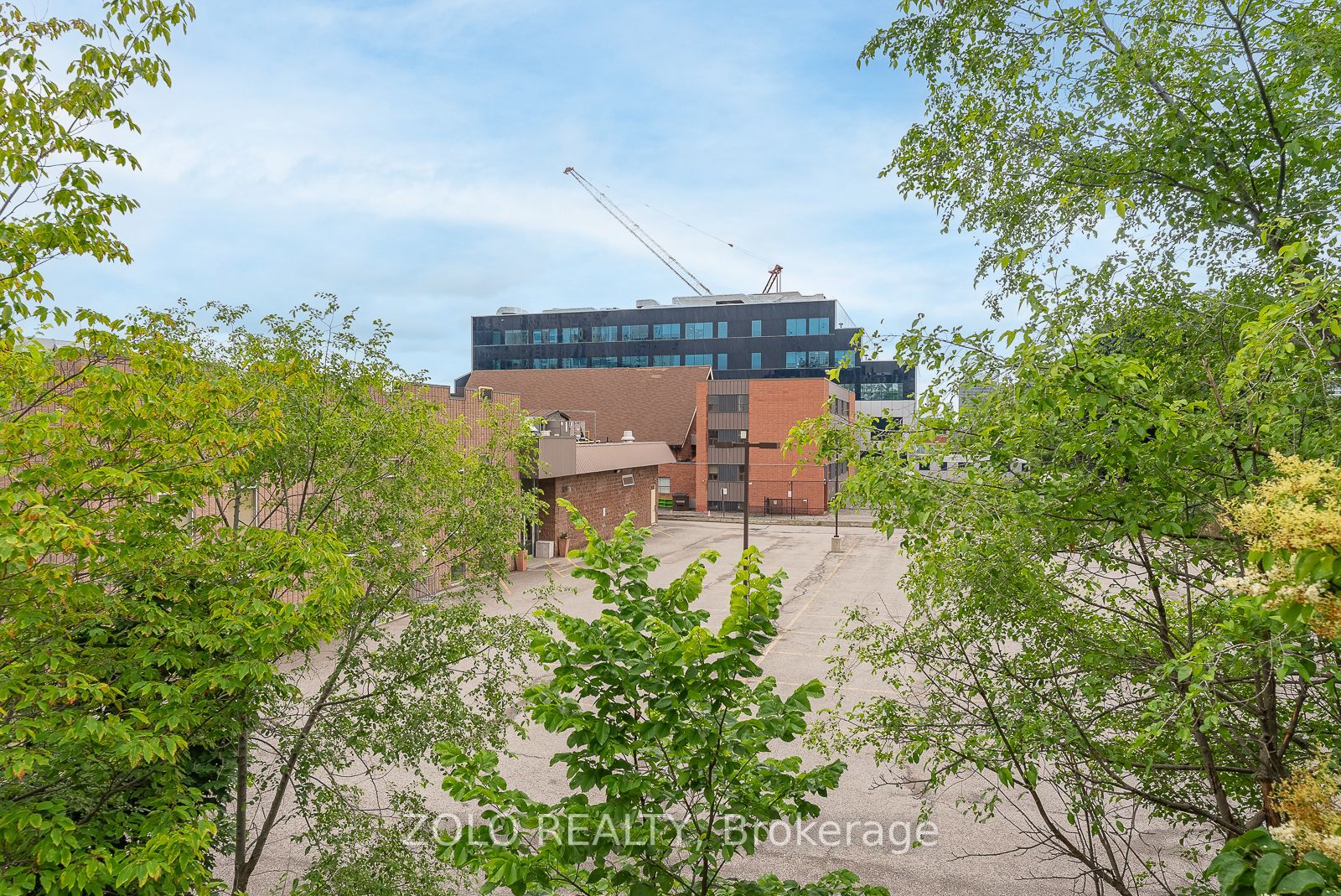 9 Greenbriar Rd, #210