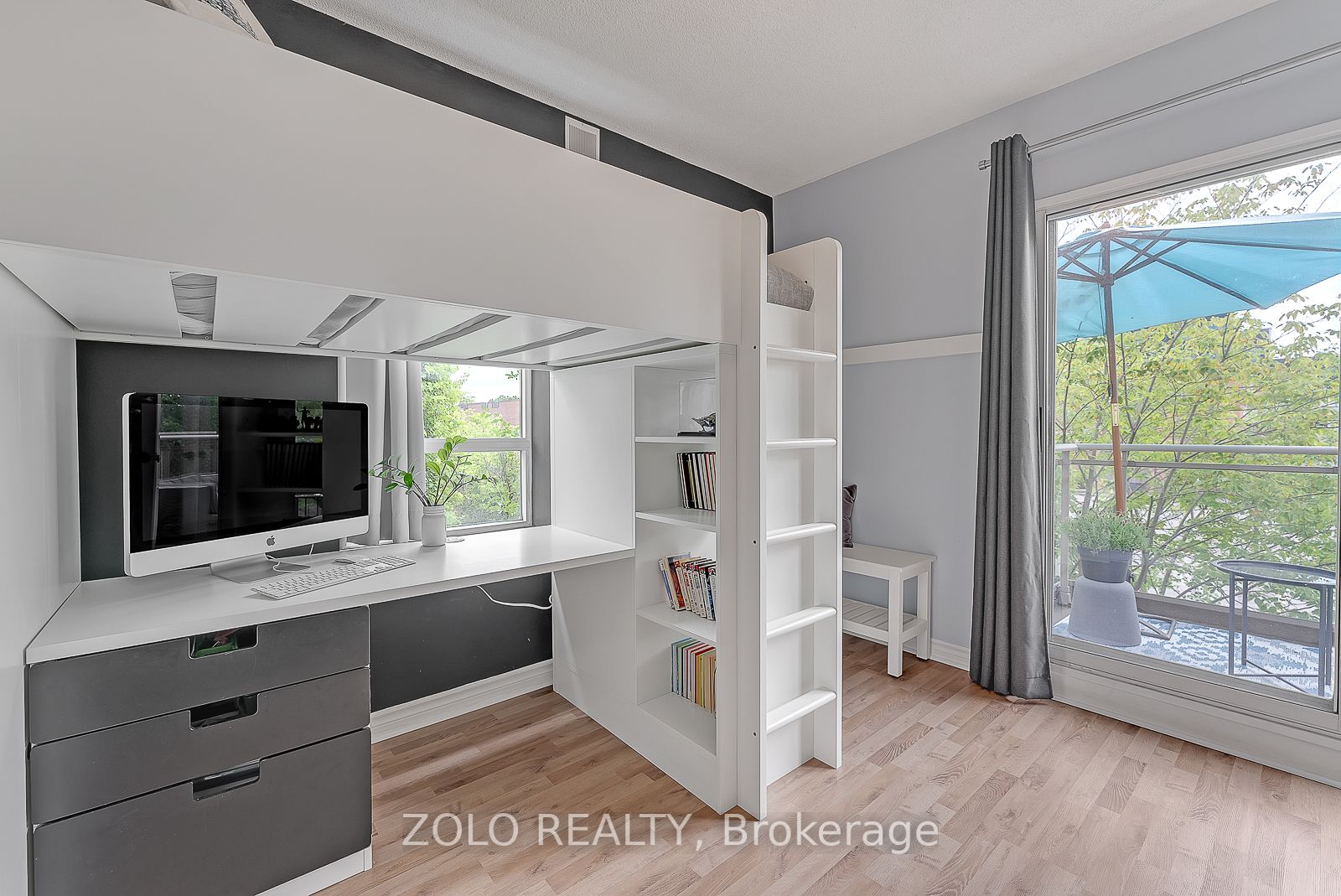 9 Greenbriar Rd, #210