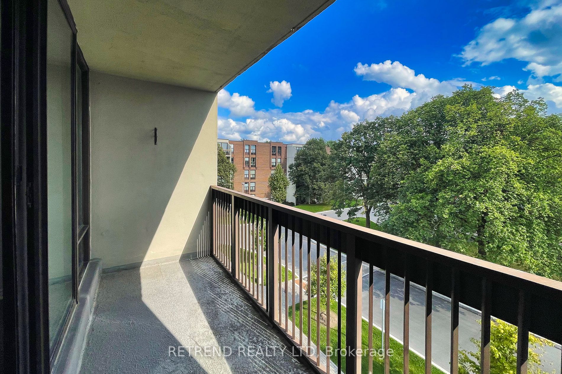 10 Fashion Rose Way, #403N