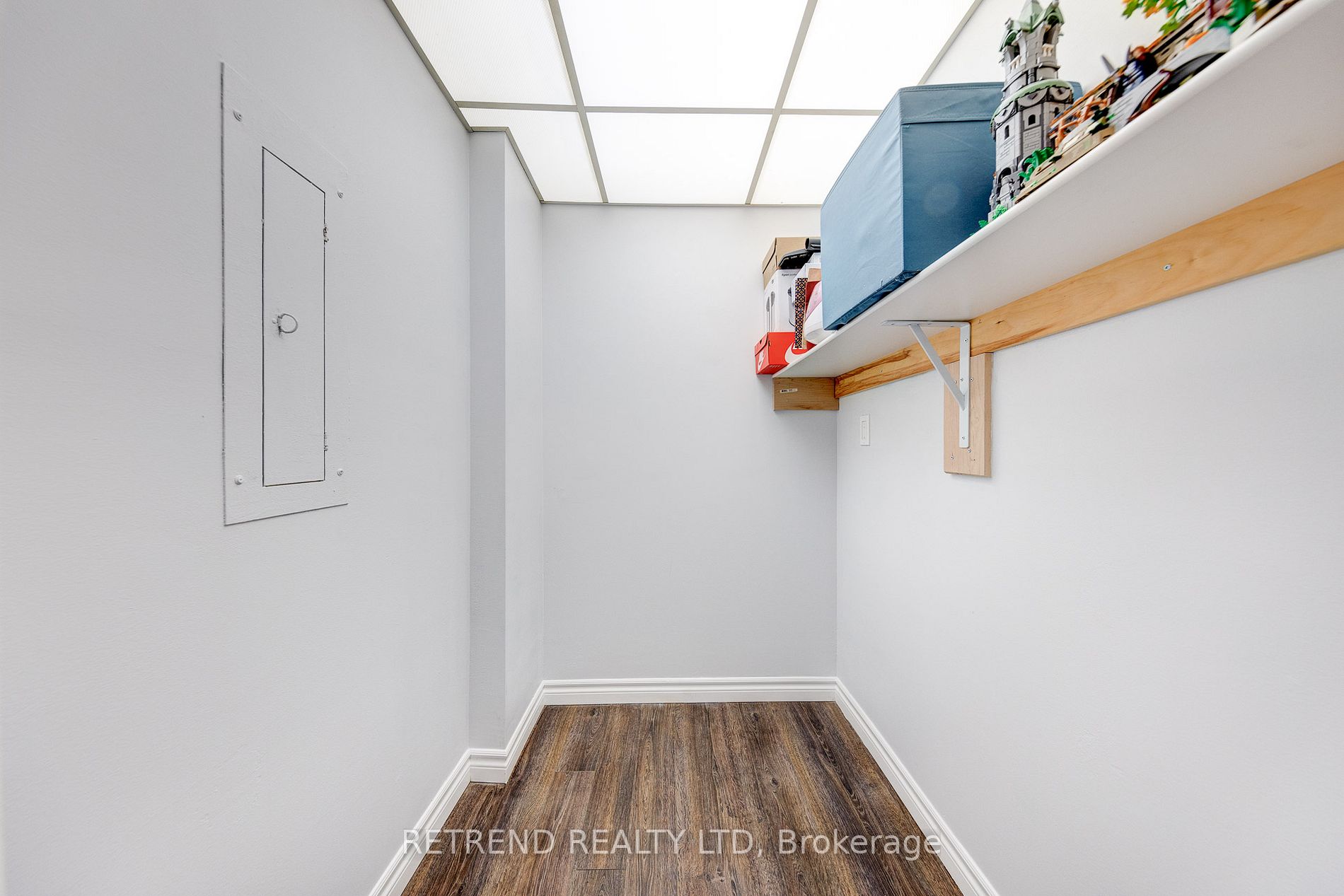 10 Fashion Rose Way, #403N