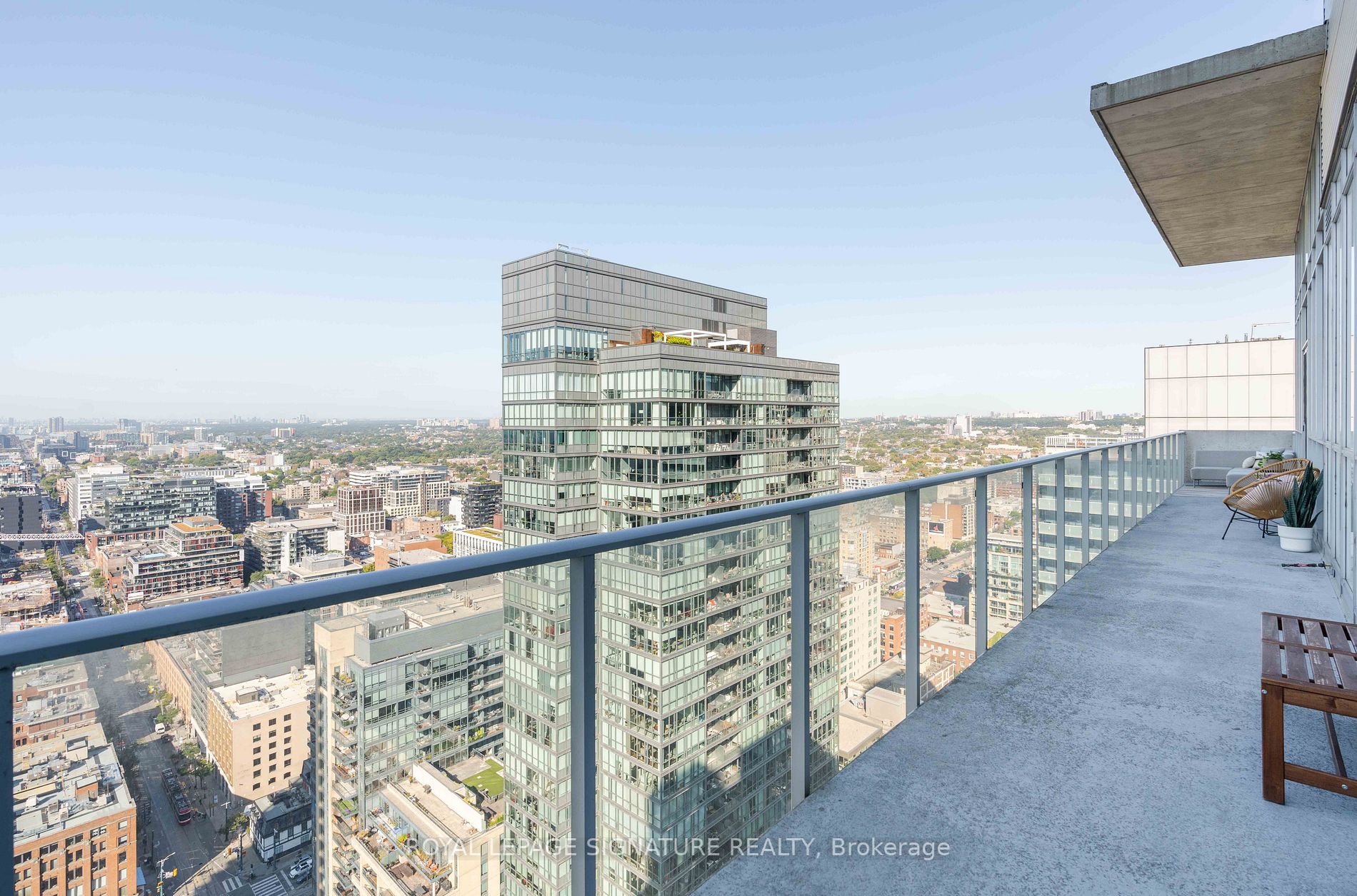 375 King St W, #Ph3508