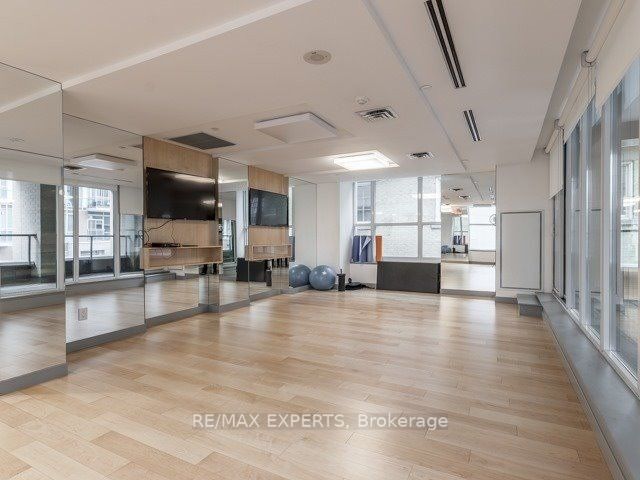 105 George St, #311