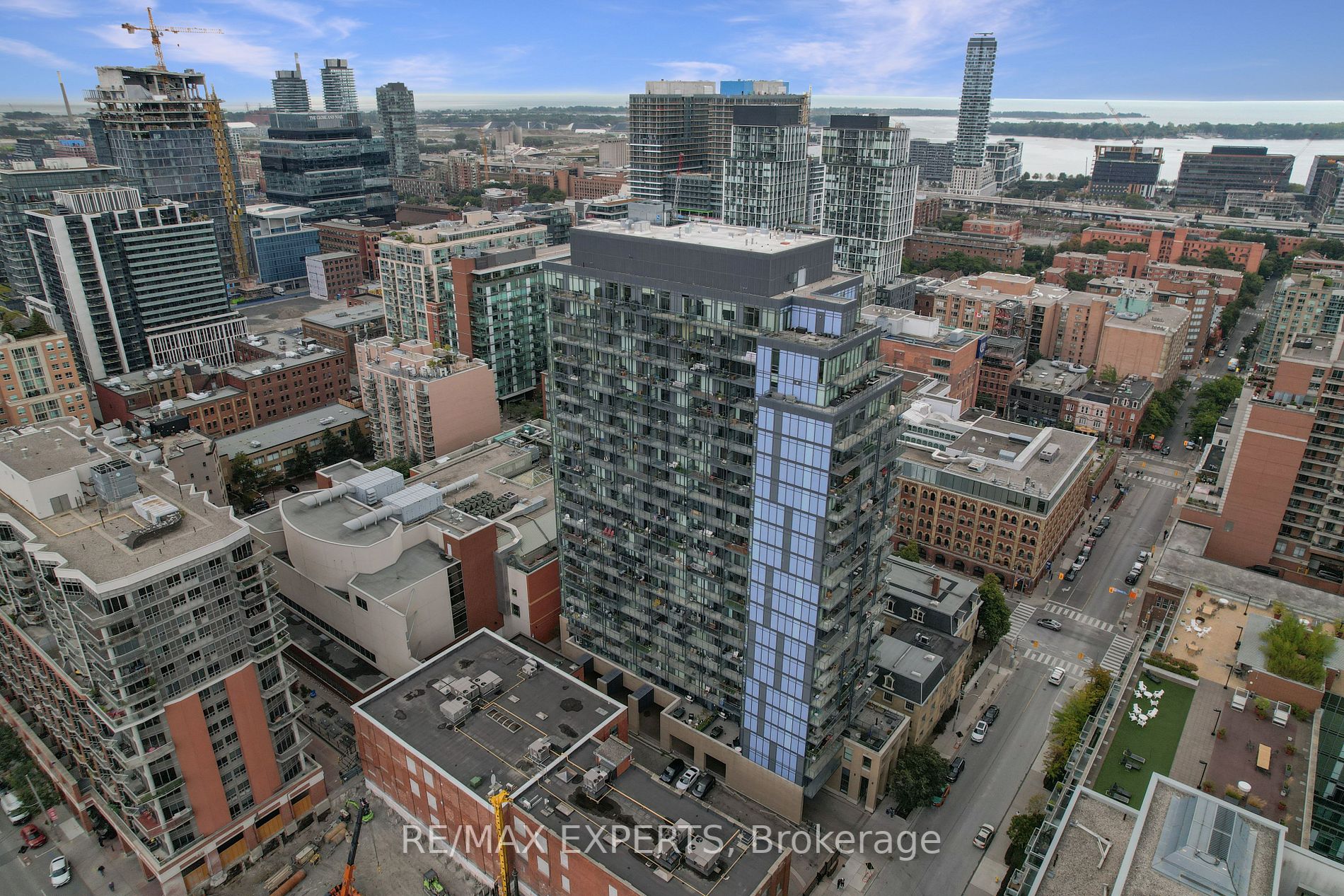 105 George St, #311