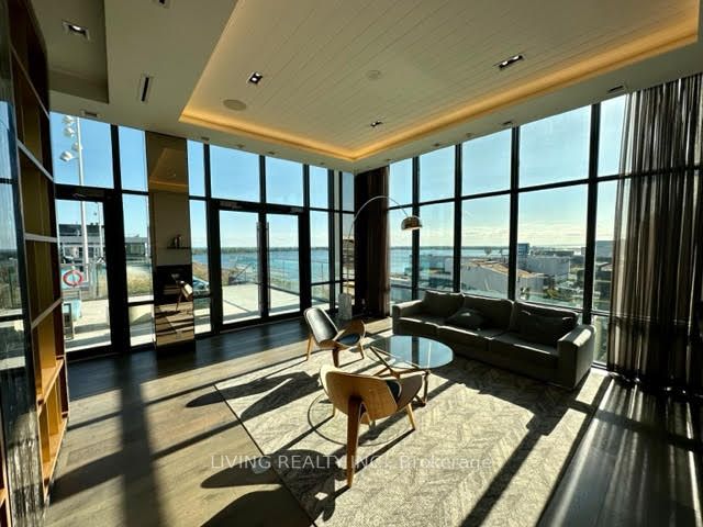15 Merchant's Wharf, #1043