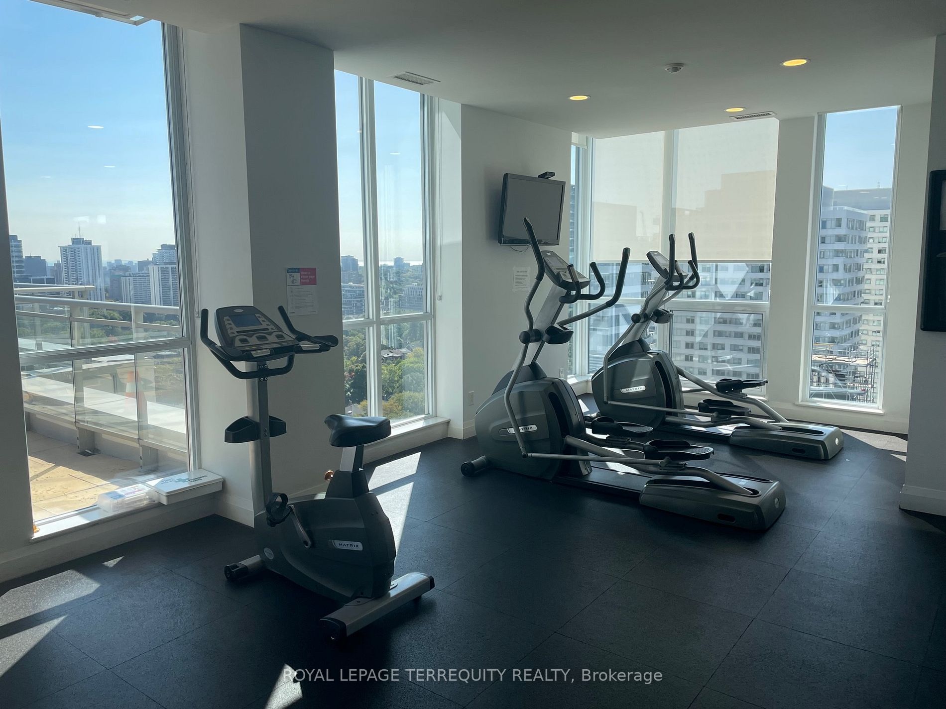 83 Redpath Ave, #1311
