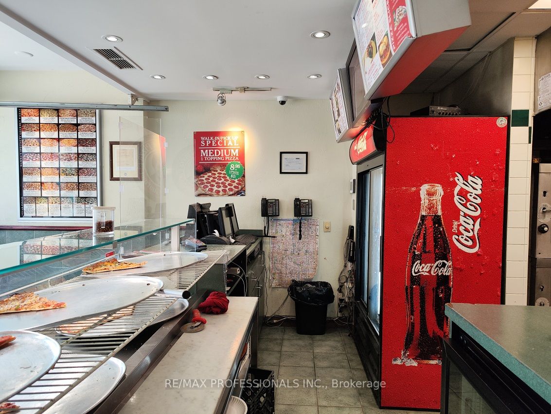 944 Eglinton Ave W