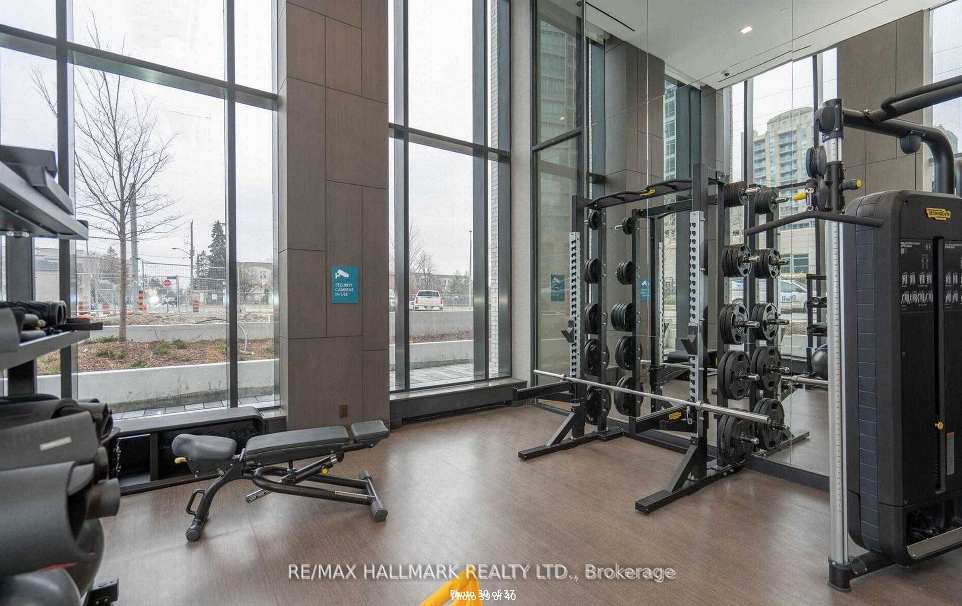 15 Holmes Ave, #3004