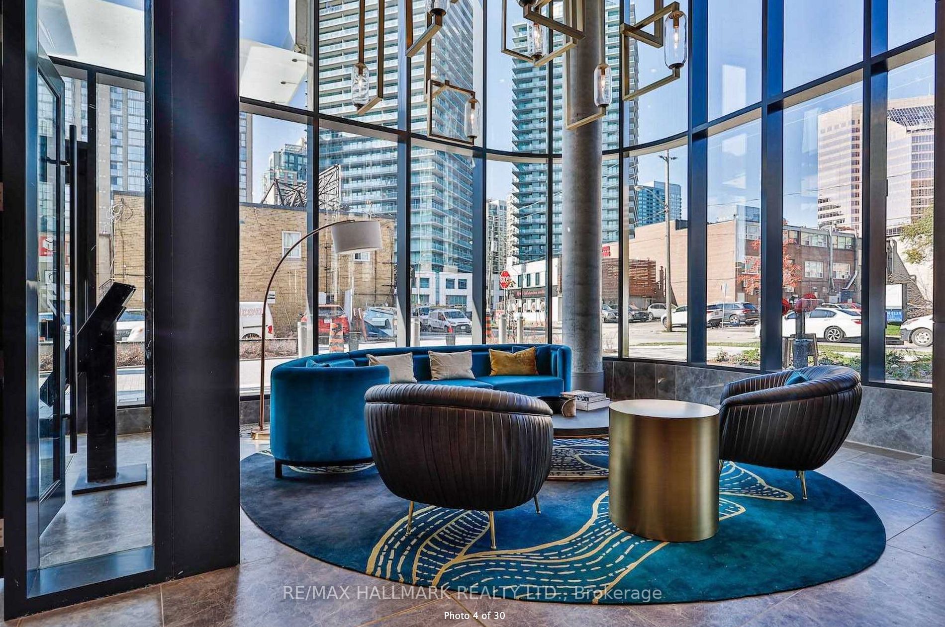 15 Holmes Ave, #3004