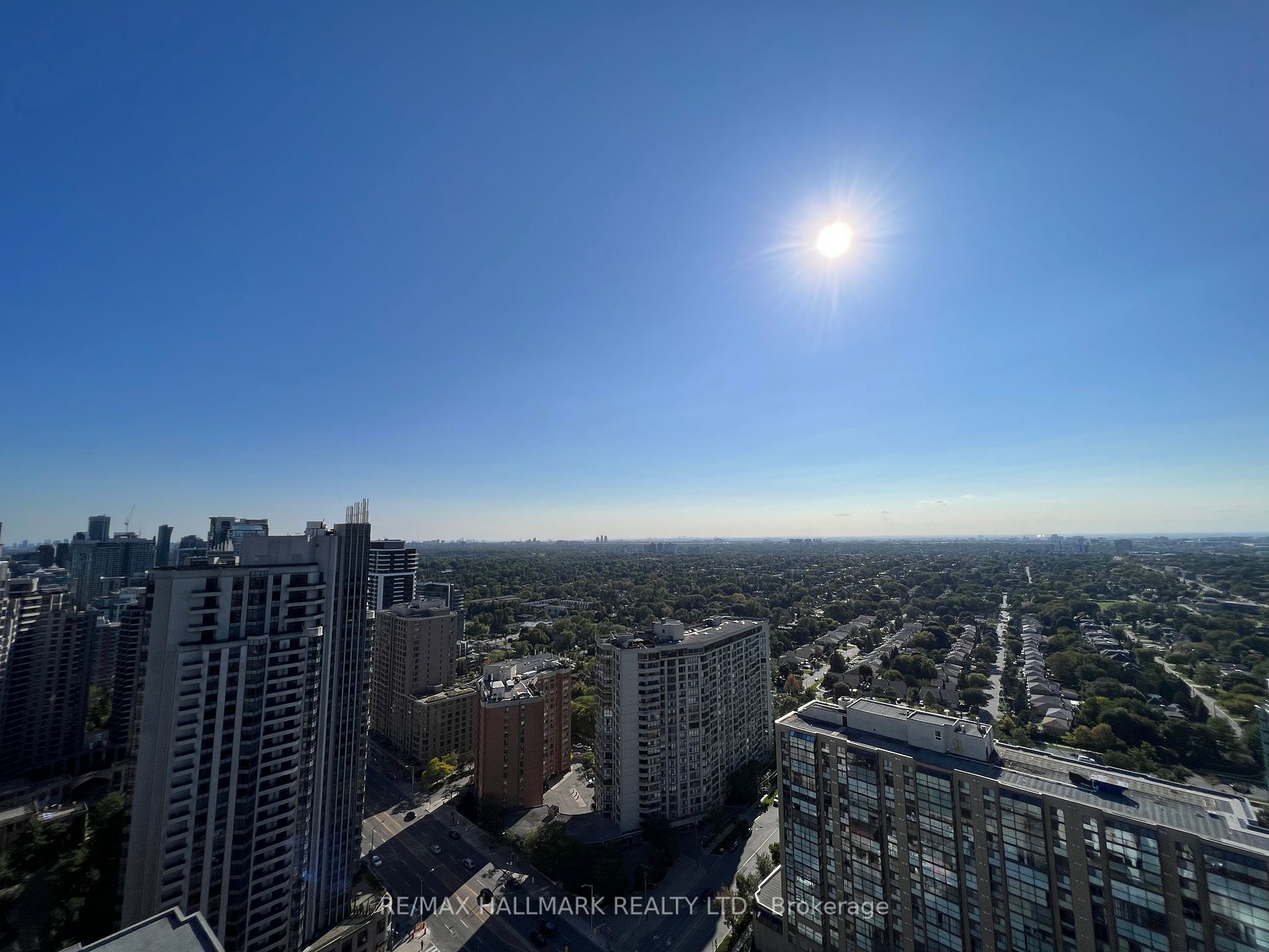 15 Holmes Ave, #3004