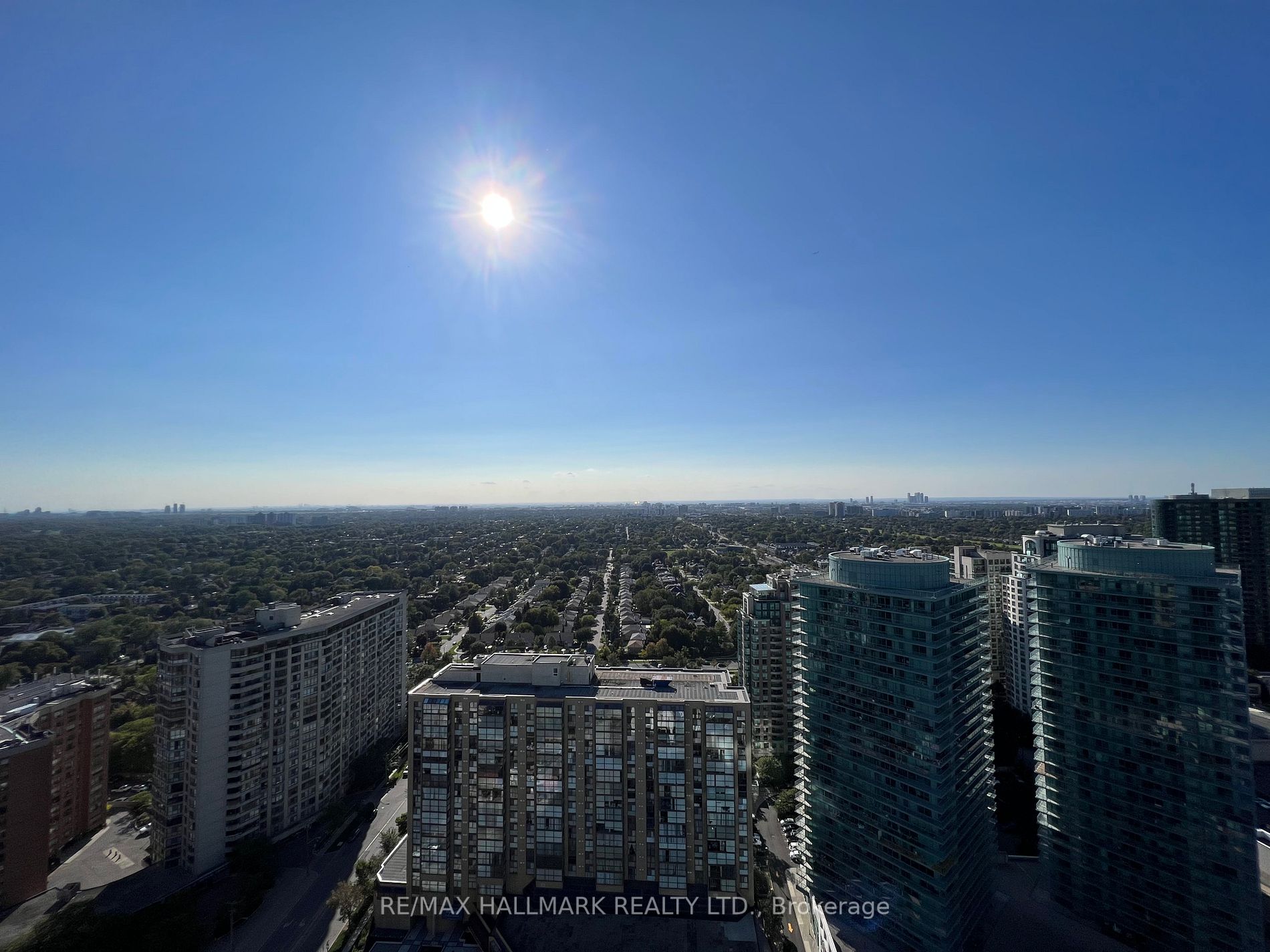 15 Holmes Ave, #3004