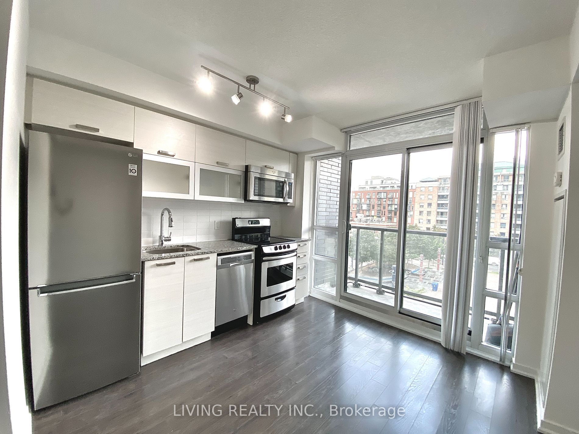 68 Abell St, #545