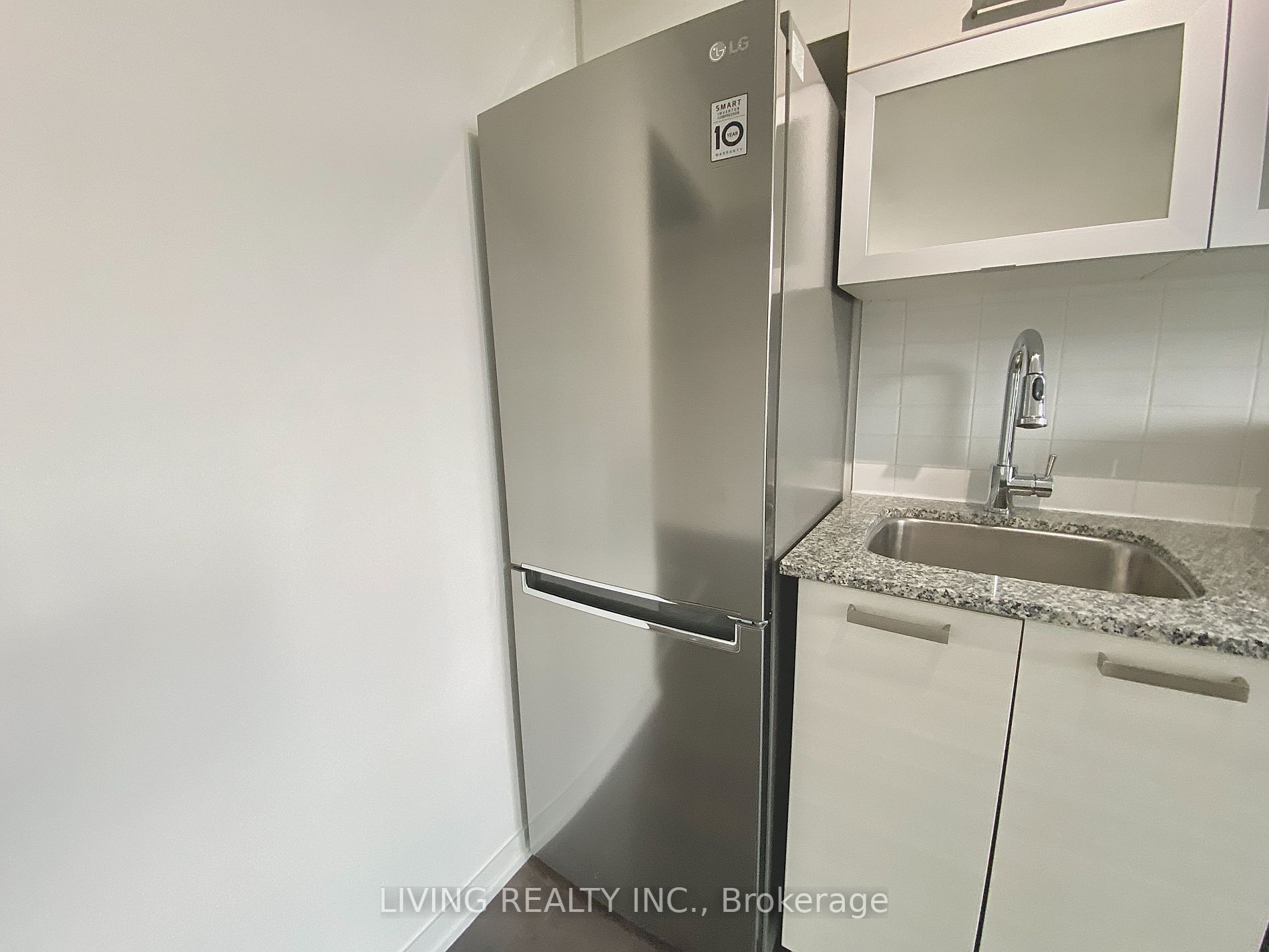 68 Abell St, #545