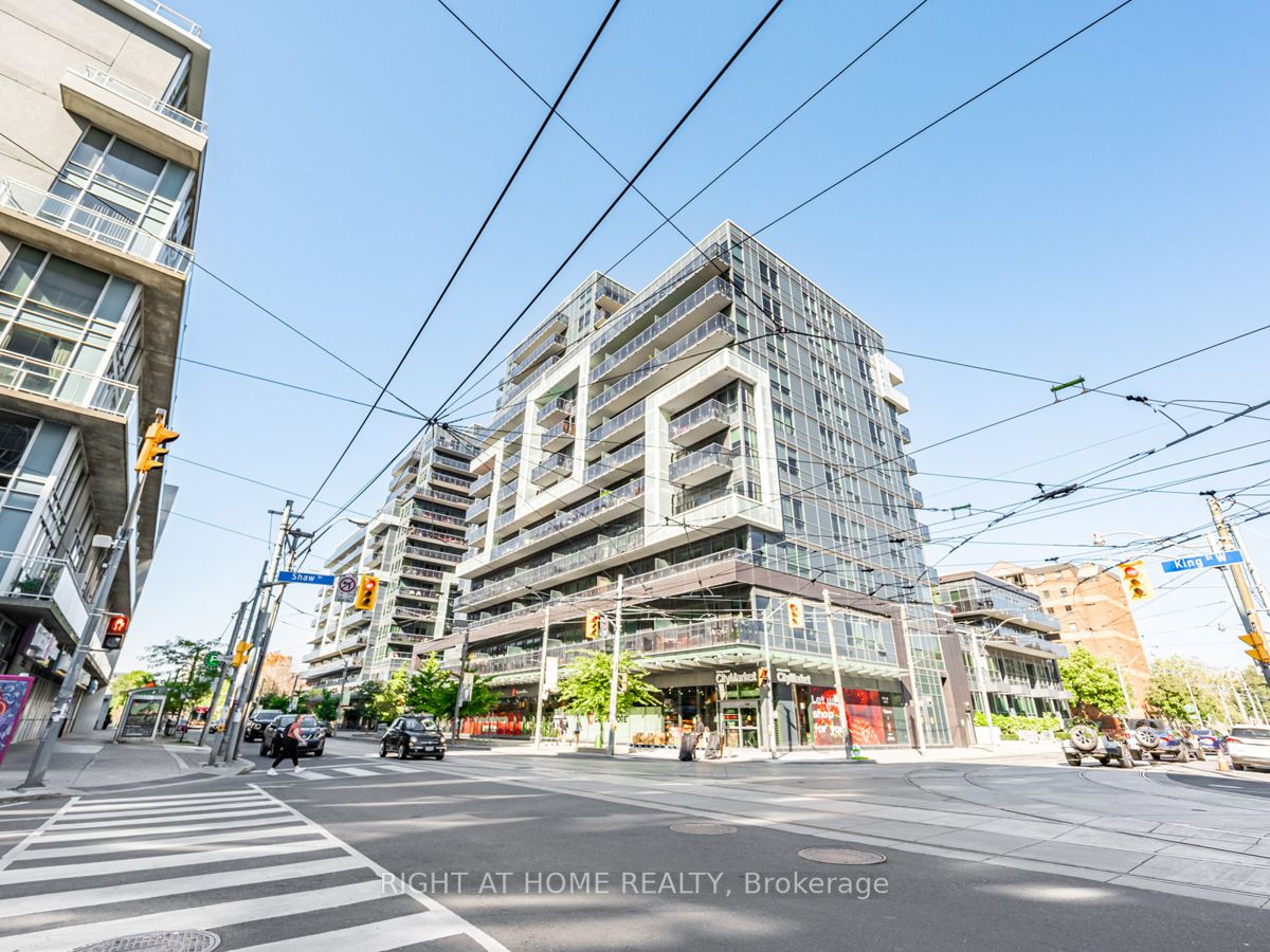 1030 King St W, #727