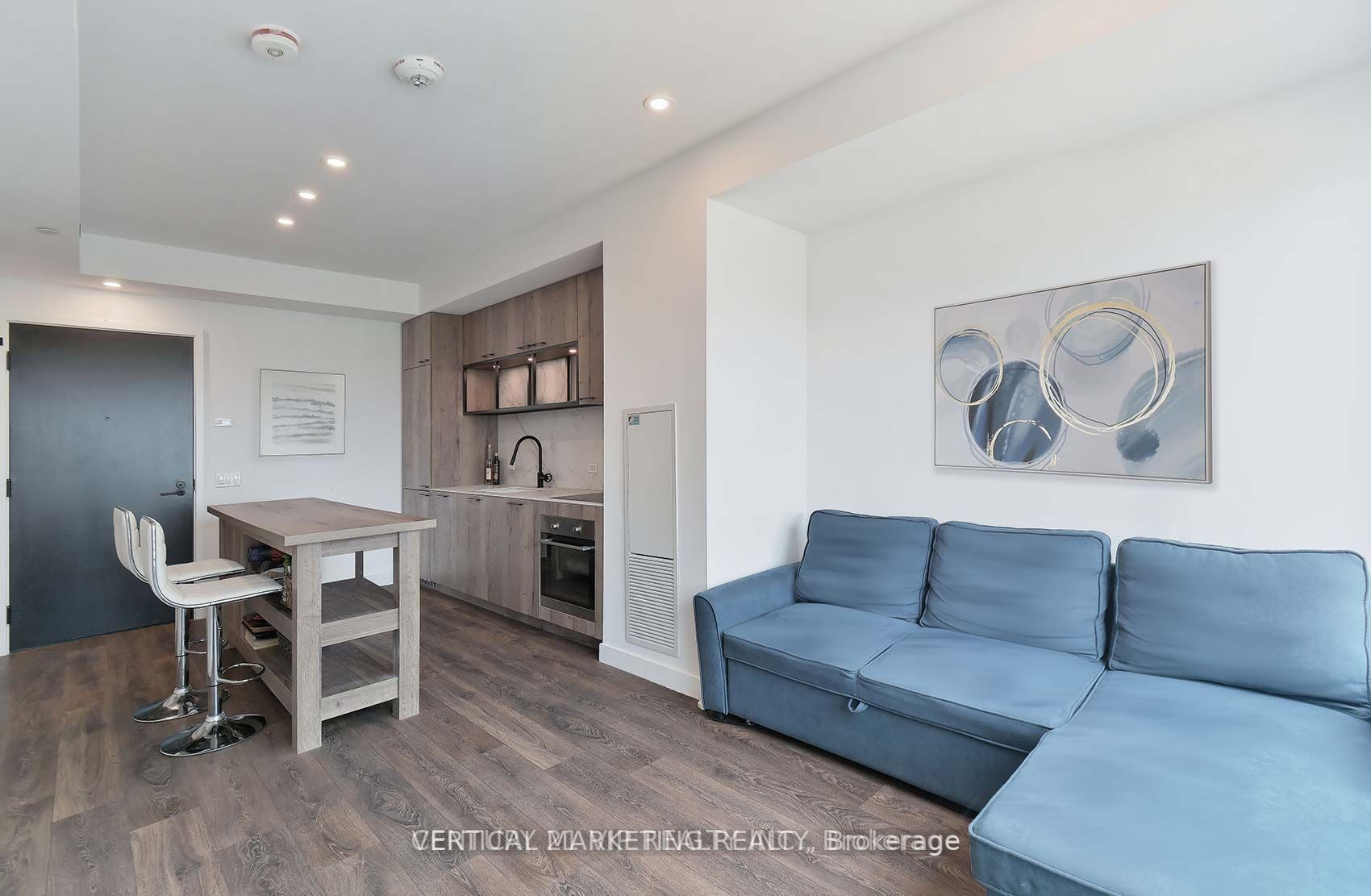 505 Richmond St W, #718