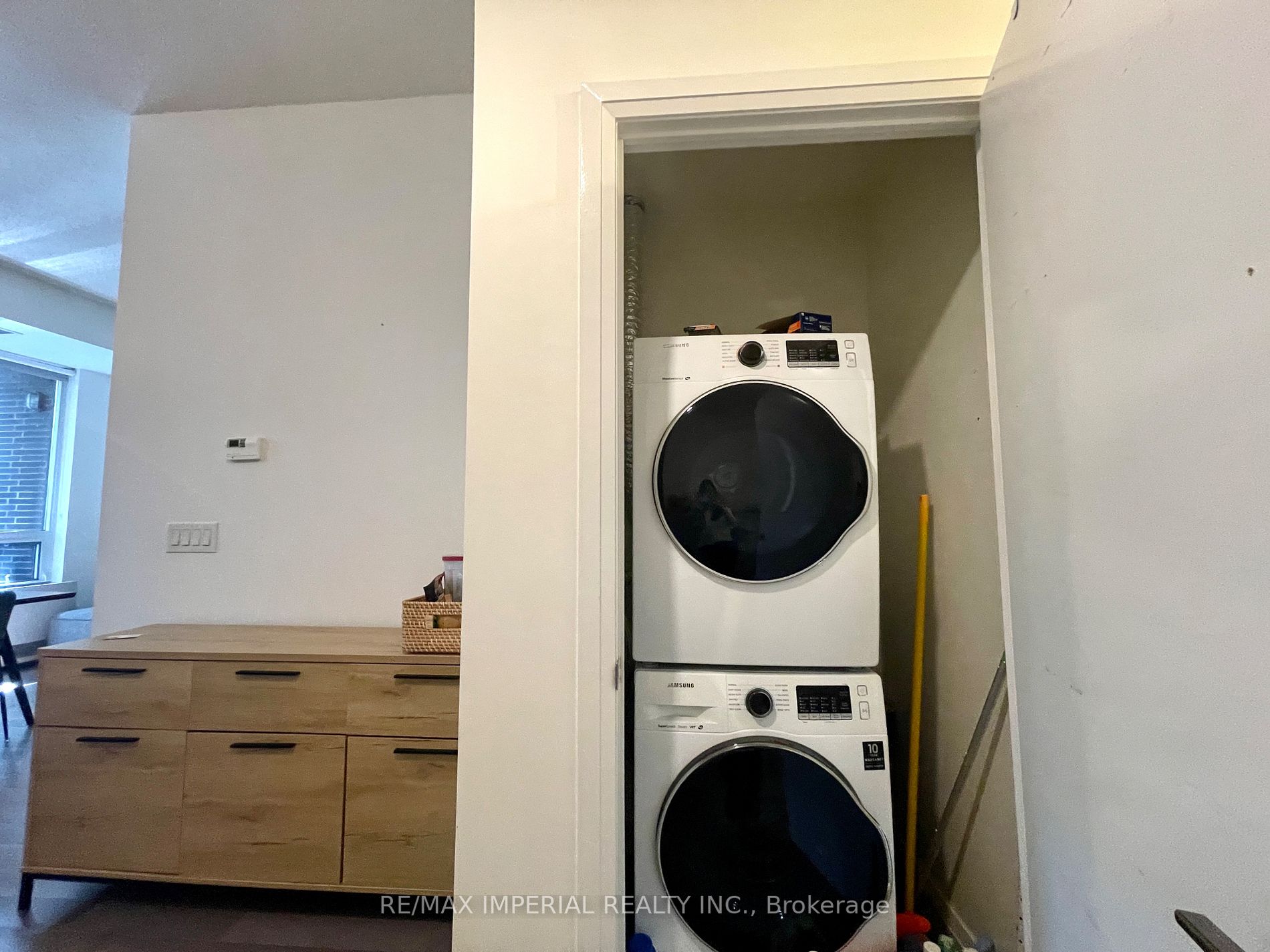 399 Spring Garden Avenue, #123