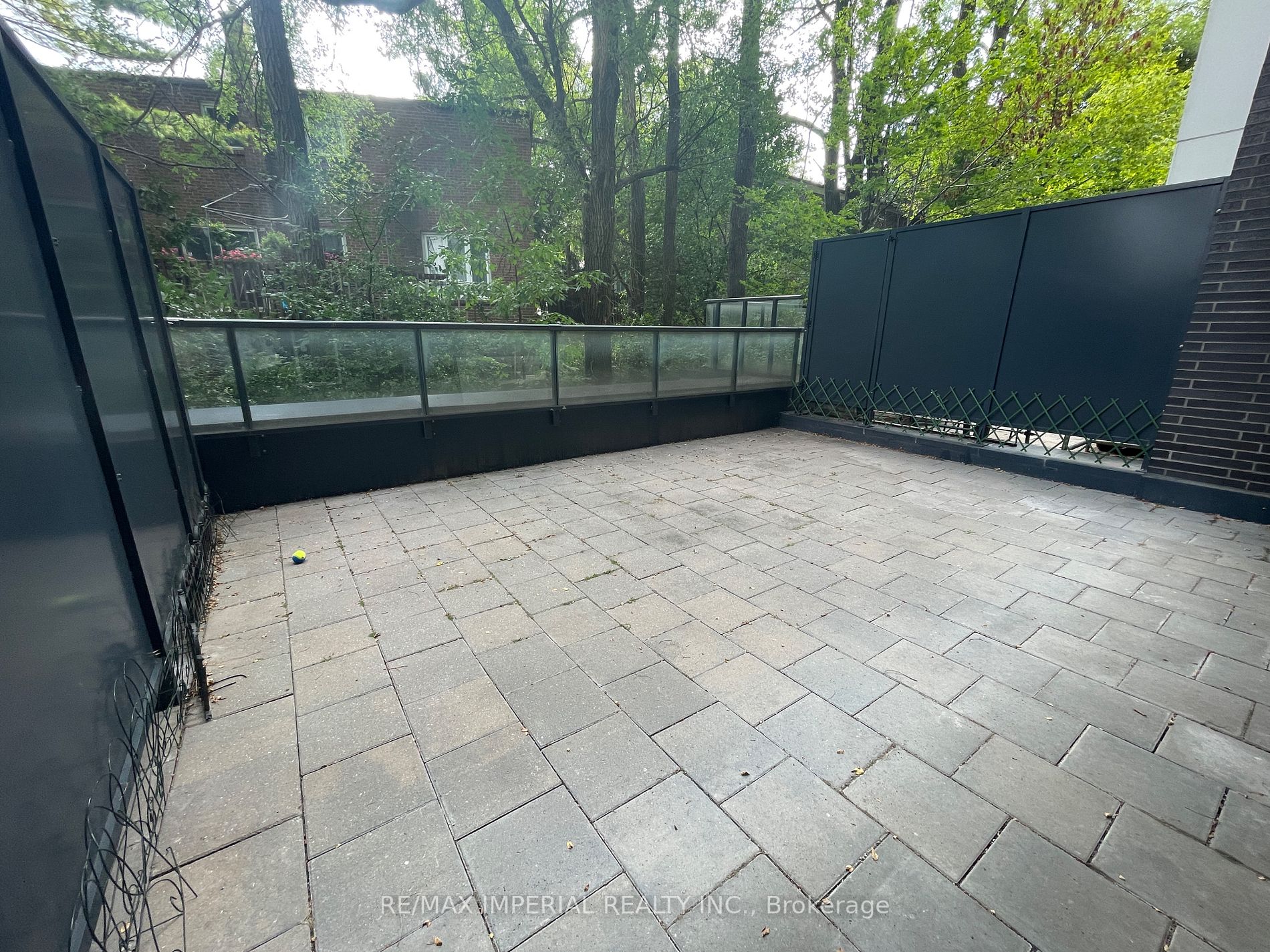 399 Spring Garden Avenue, #123
