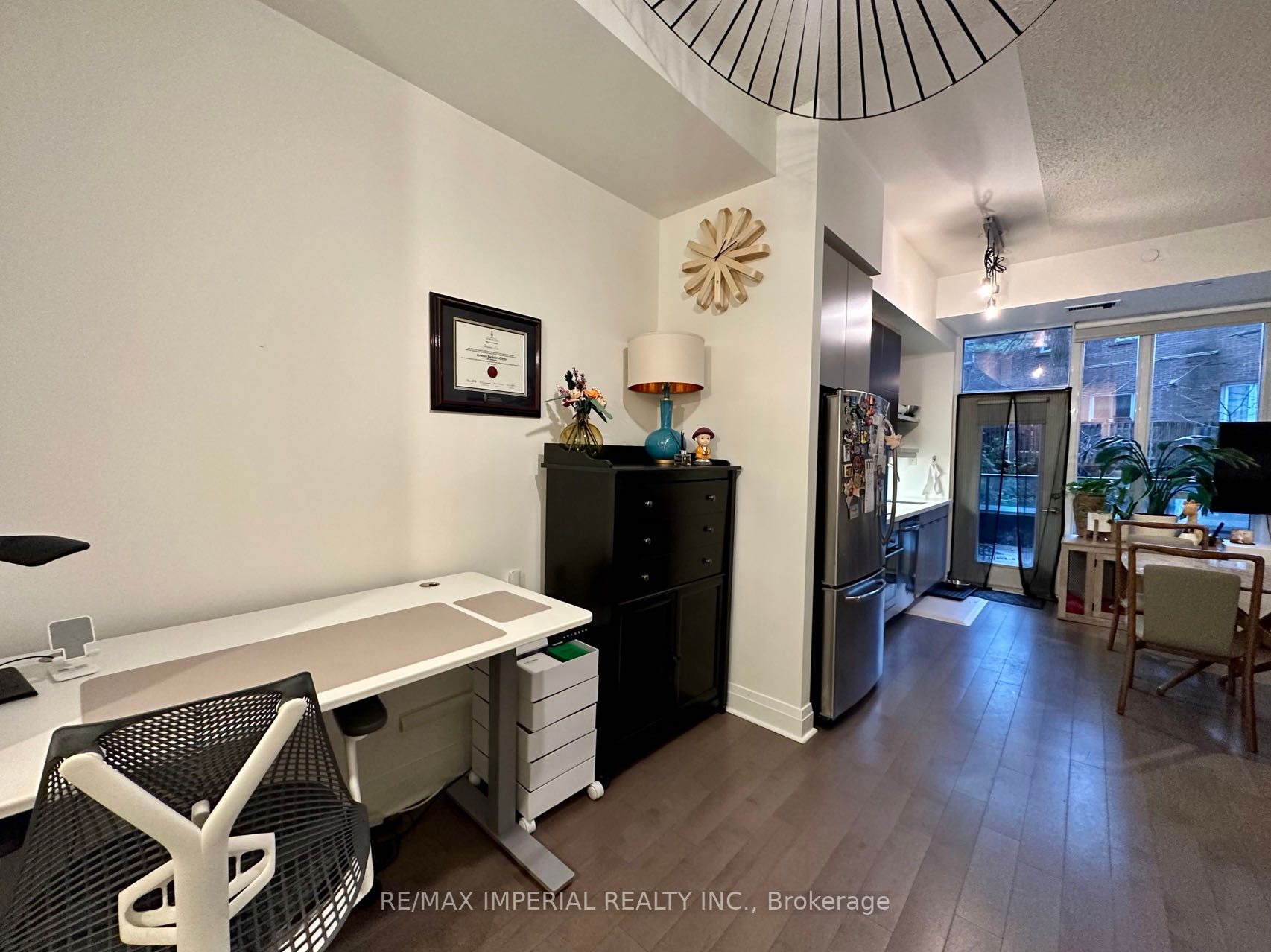 399 Spring Garden Avenue, #123