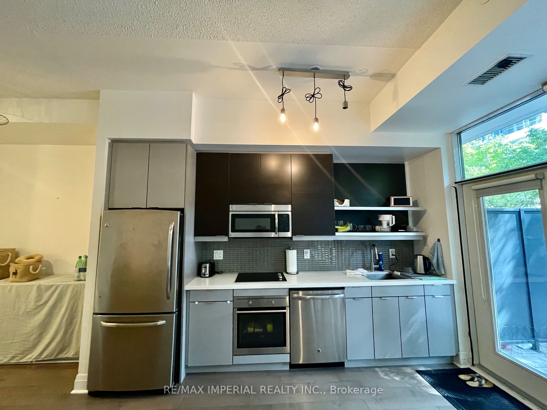 399 Spring Garden Avenue, #123