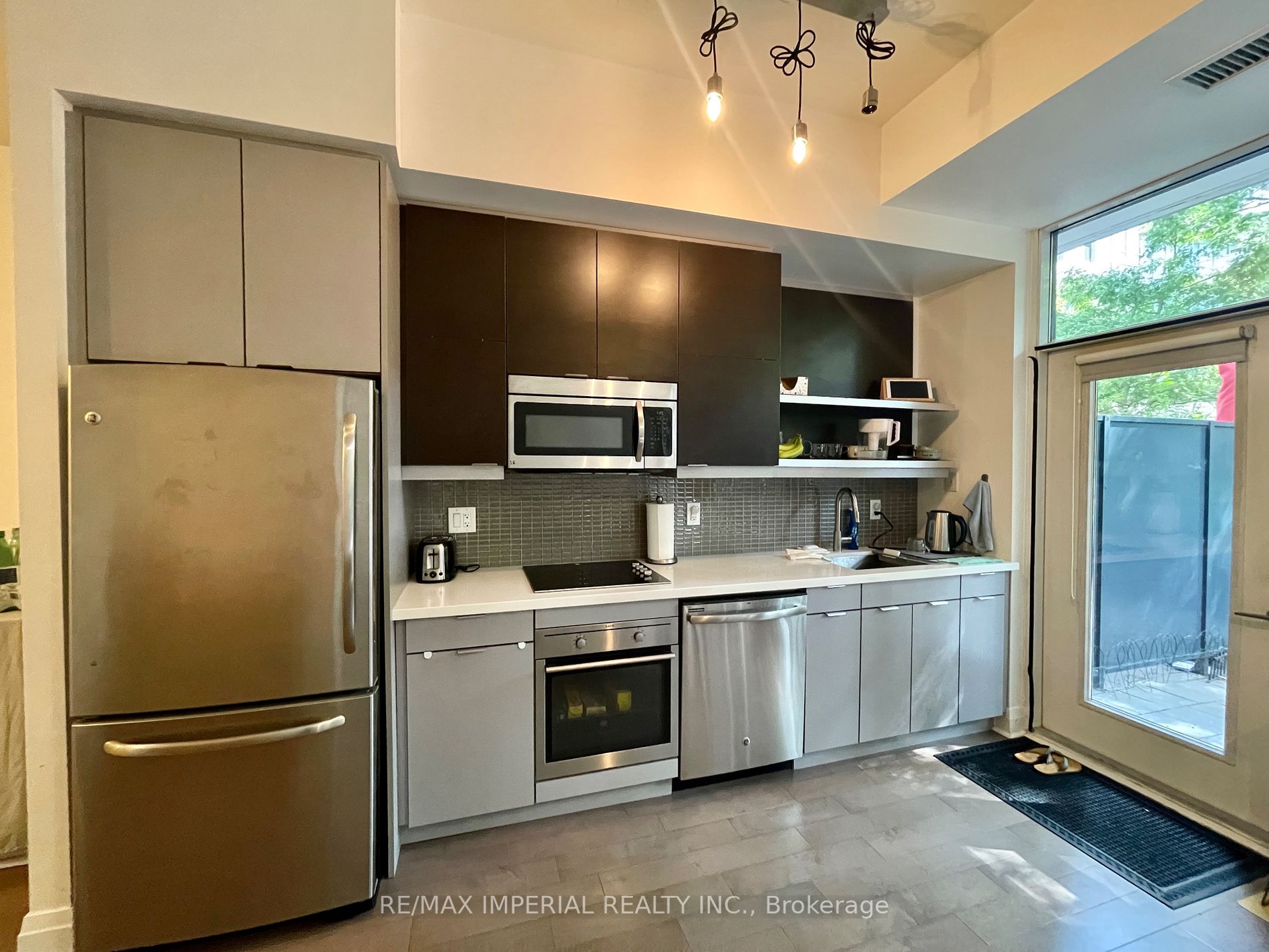 399 Spring Garden Avenue, #123