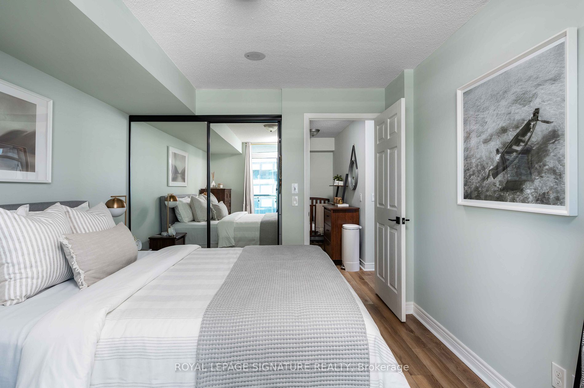 30 Grand Trunk Cres, #3007