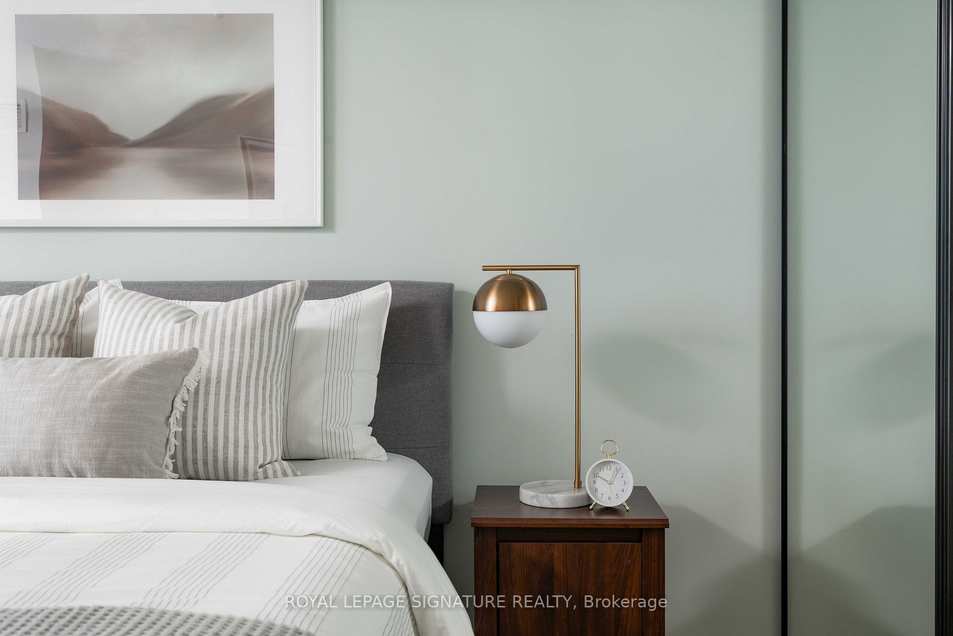 30 Grand Trunk Cres, #3007