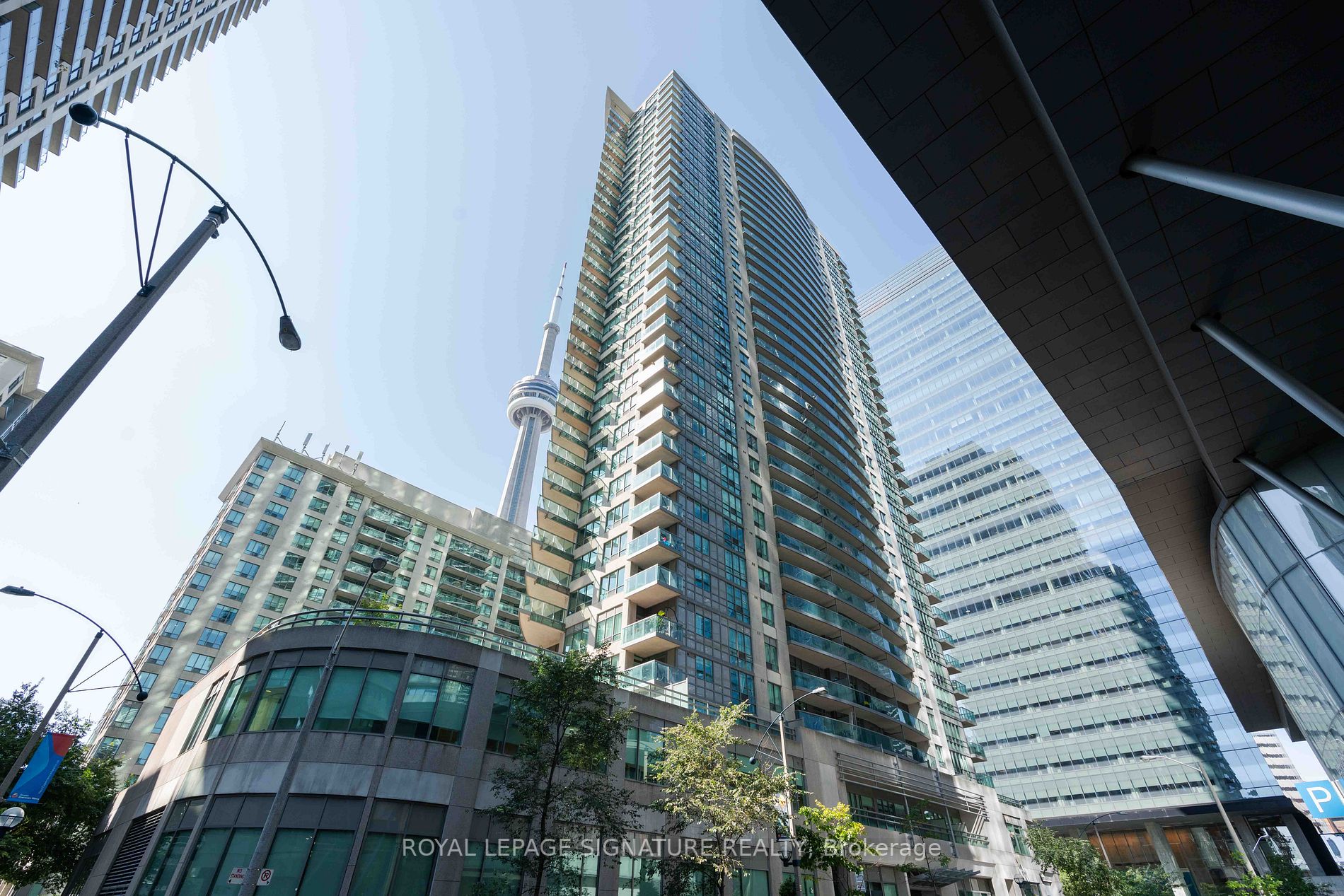 30 Grand Trunk Cres, #3007