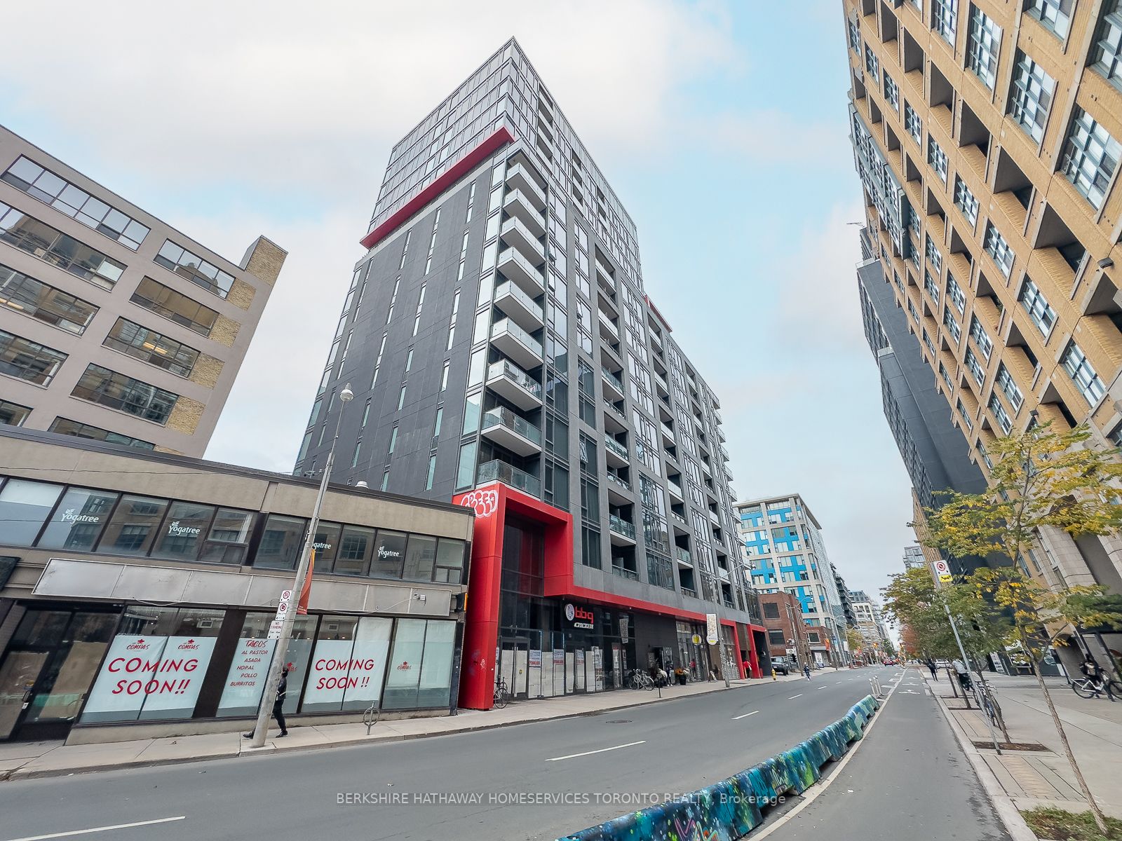 435 Richmond St W, #808