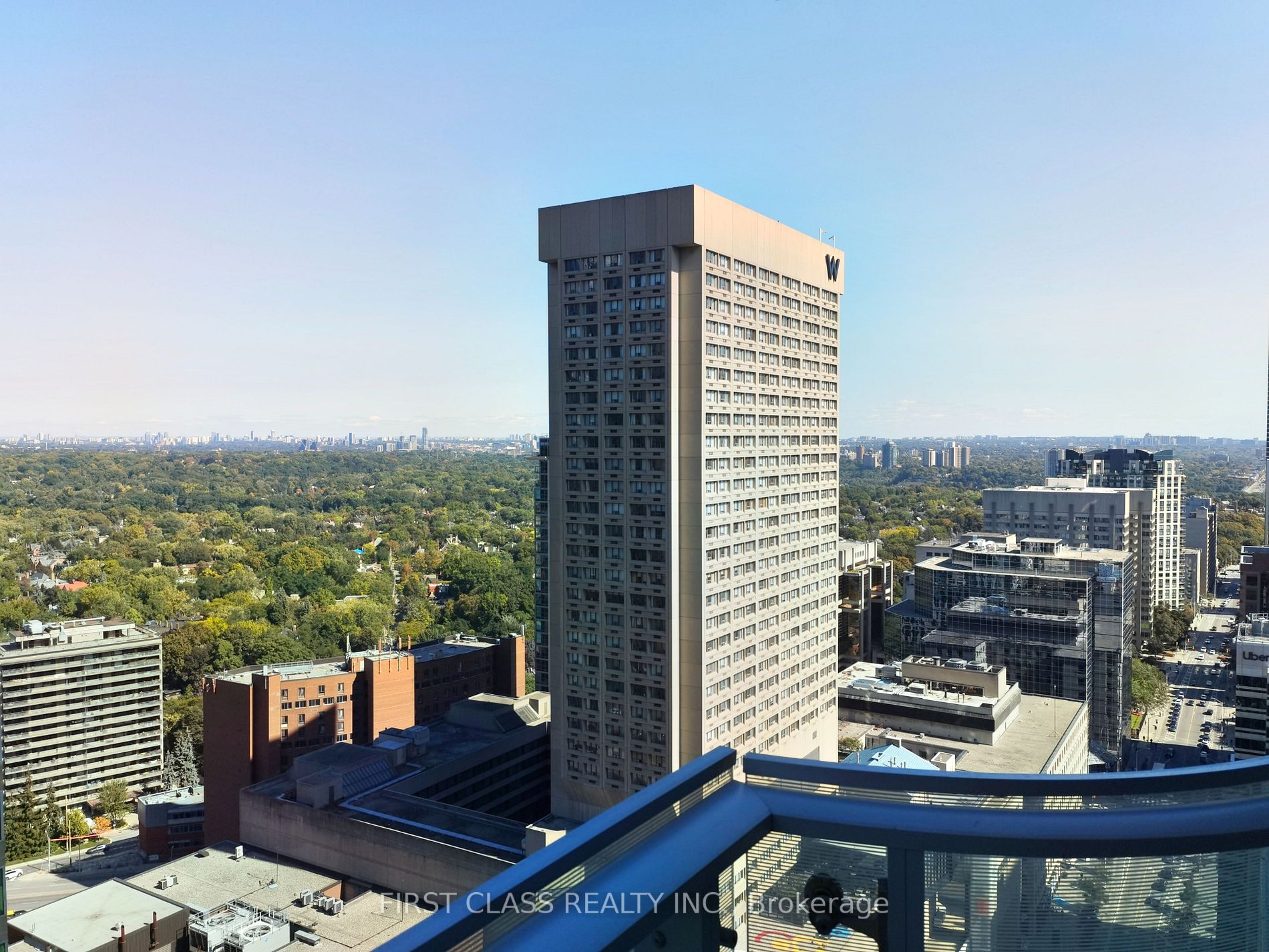 1 Bloor St E, #2810